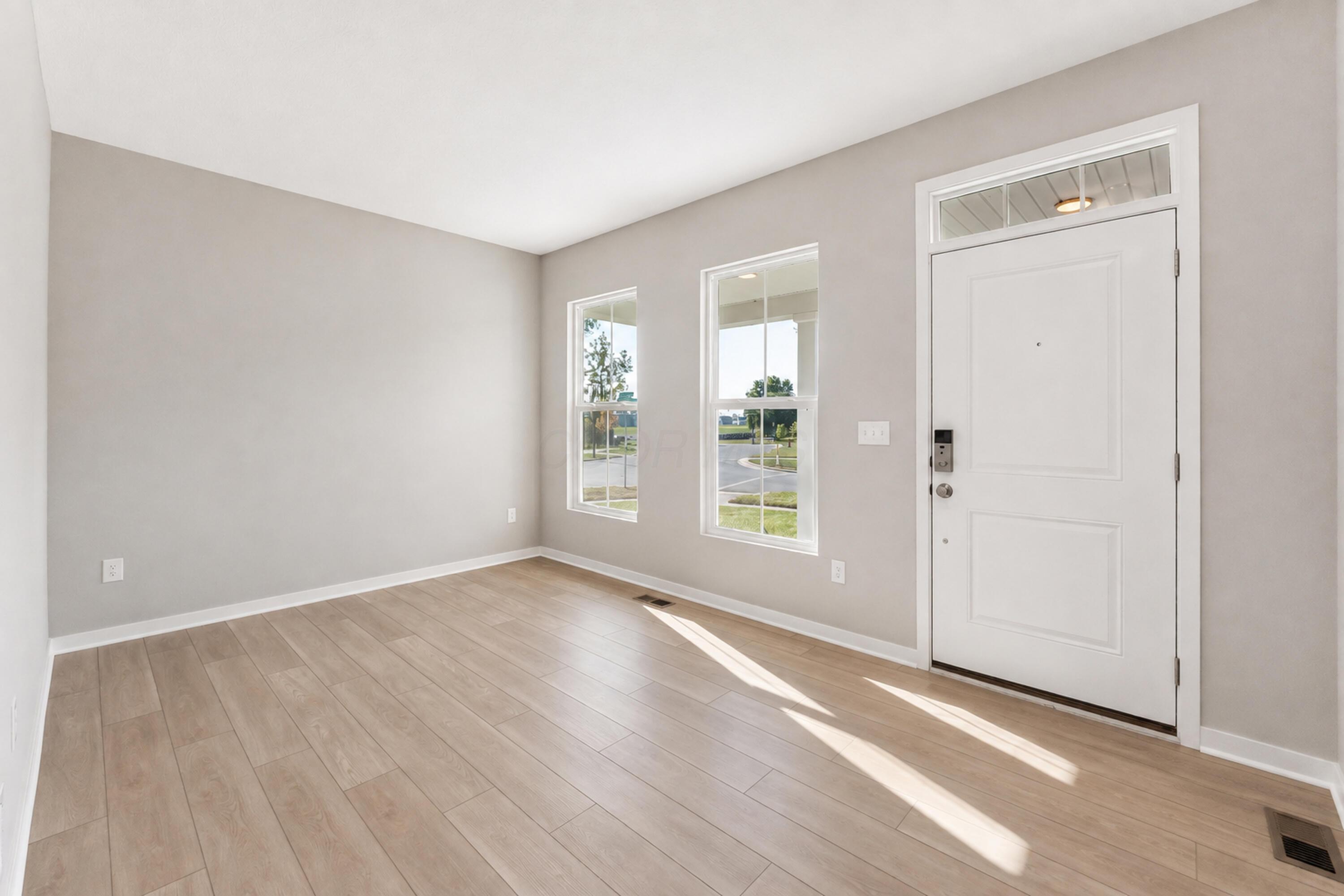 364 Oakmont Drive Property Photo 10