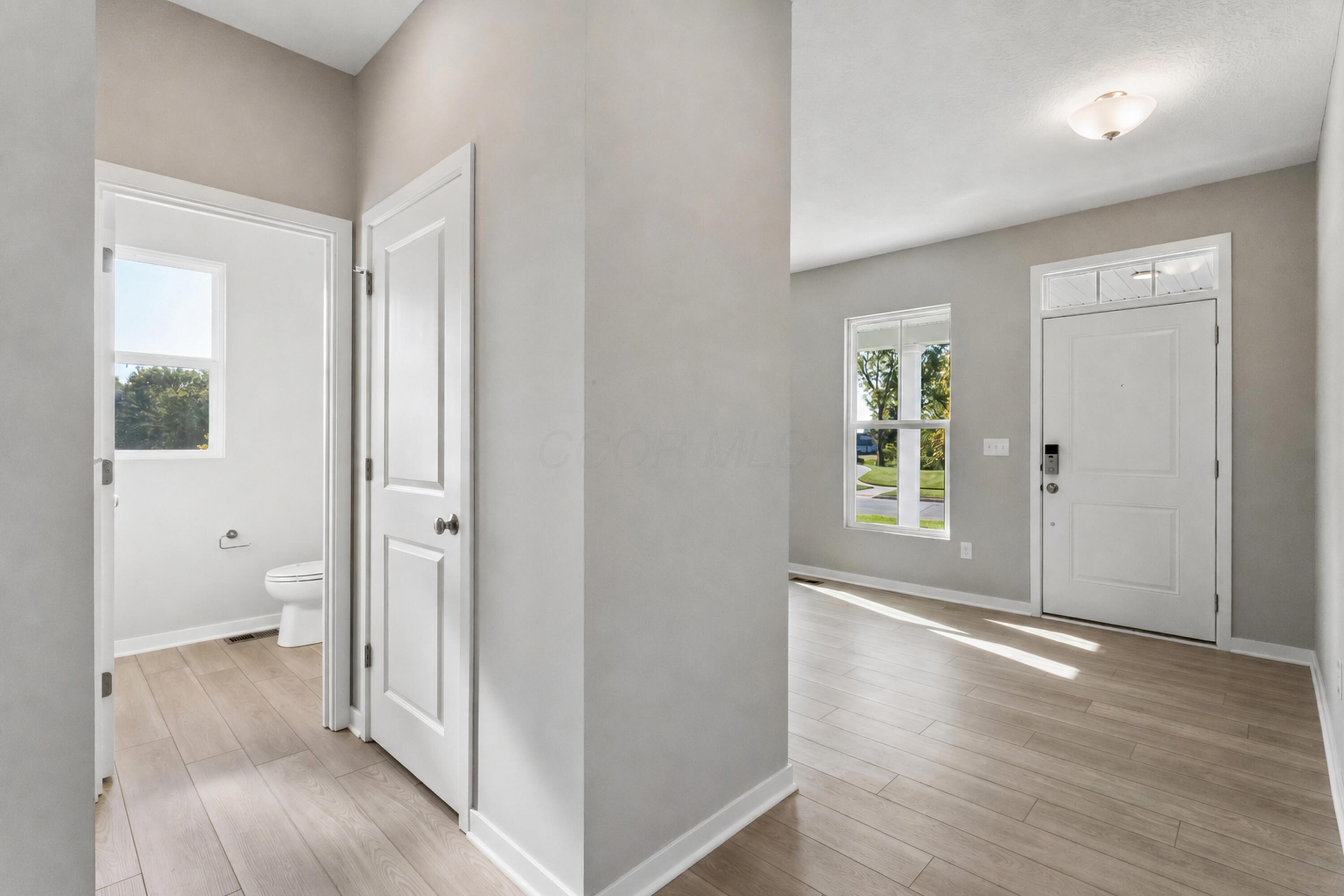 364 Oakmont Drive Property Photo 12