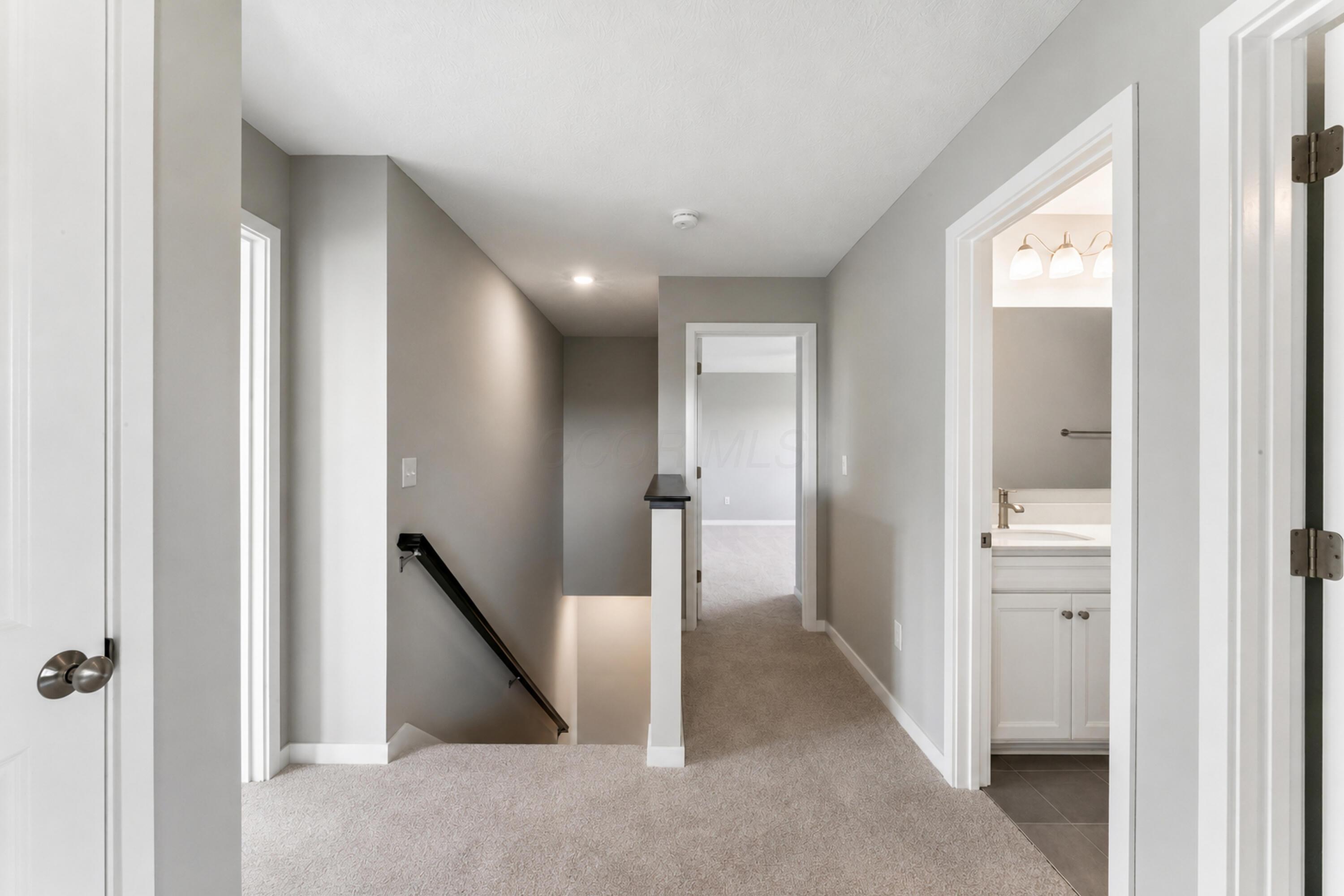364 Oakmont Drive Property Photo 24
