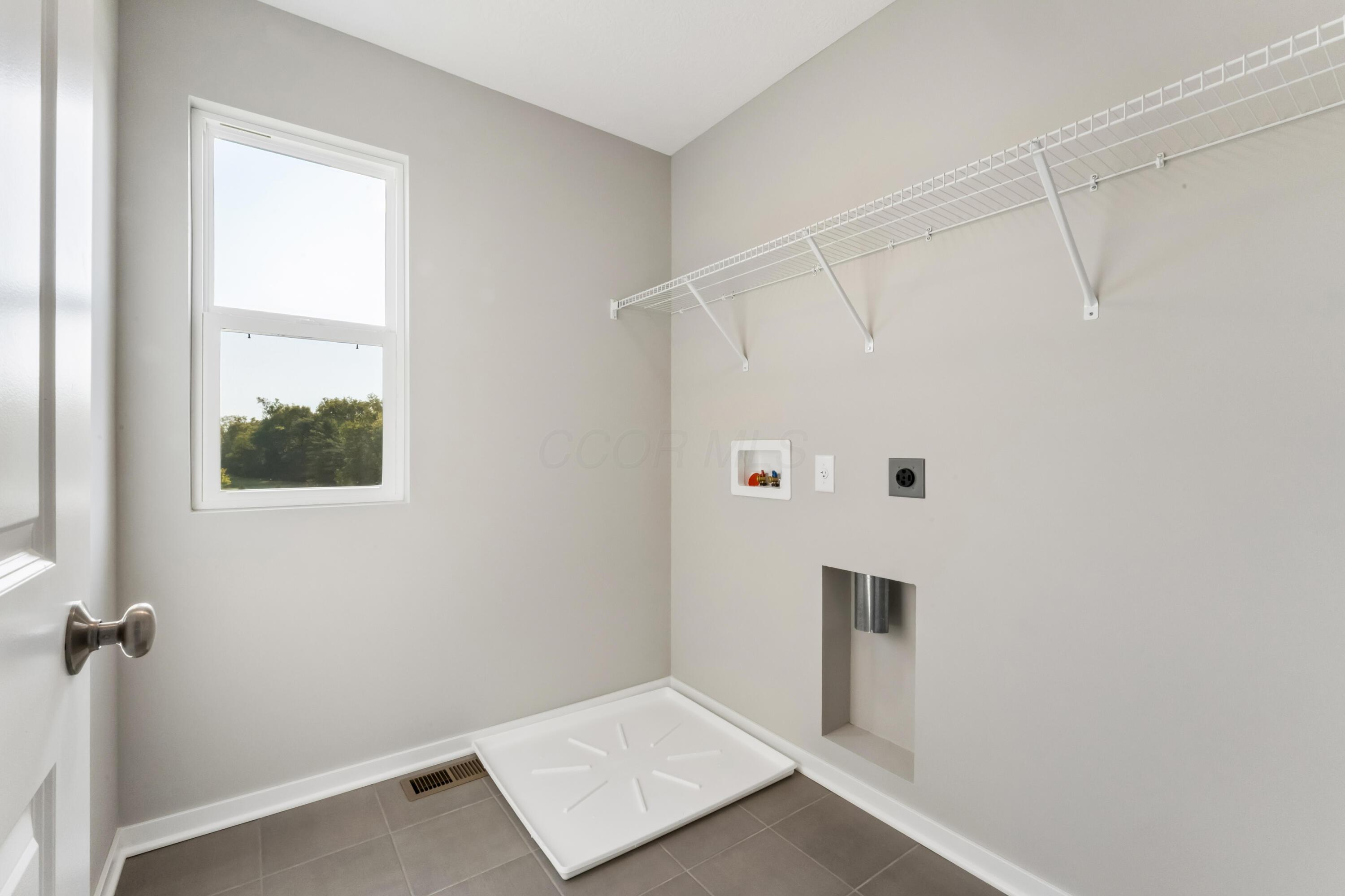 364 Oakmont Drive Property Photo 33