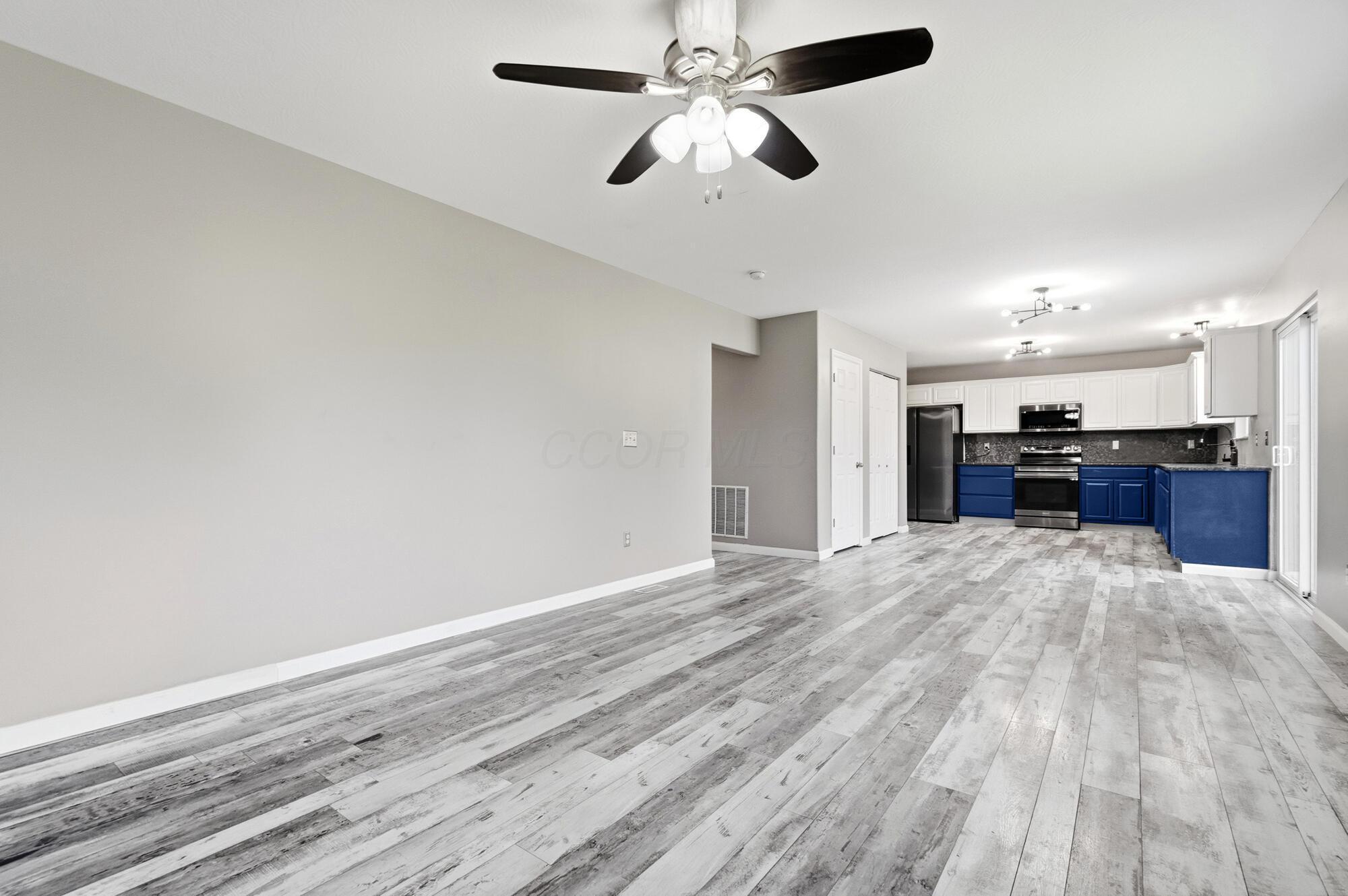 540 Westview Terrace Property Photo 14