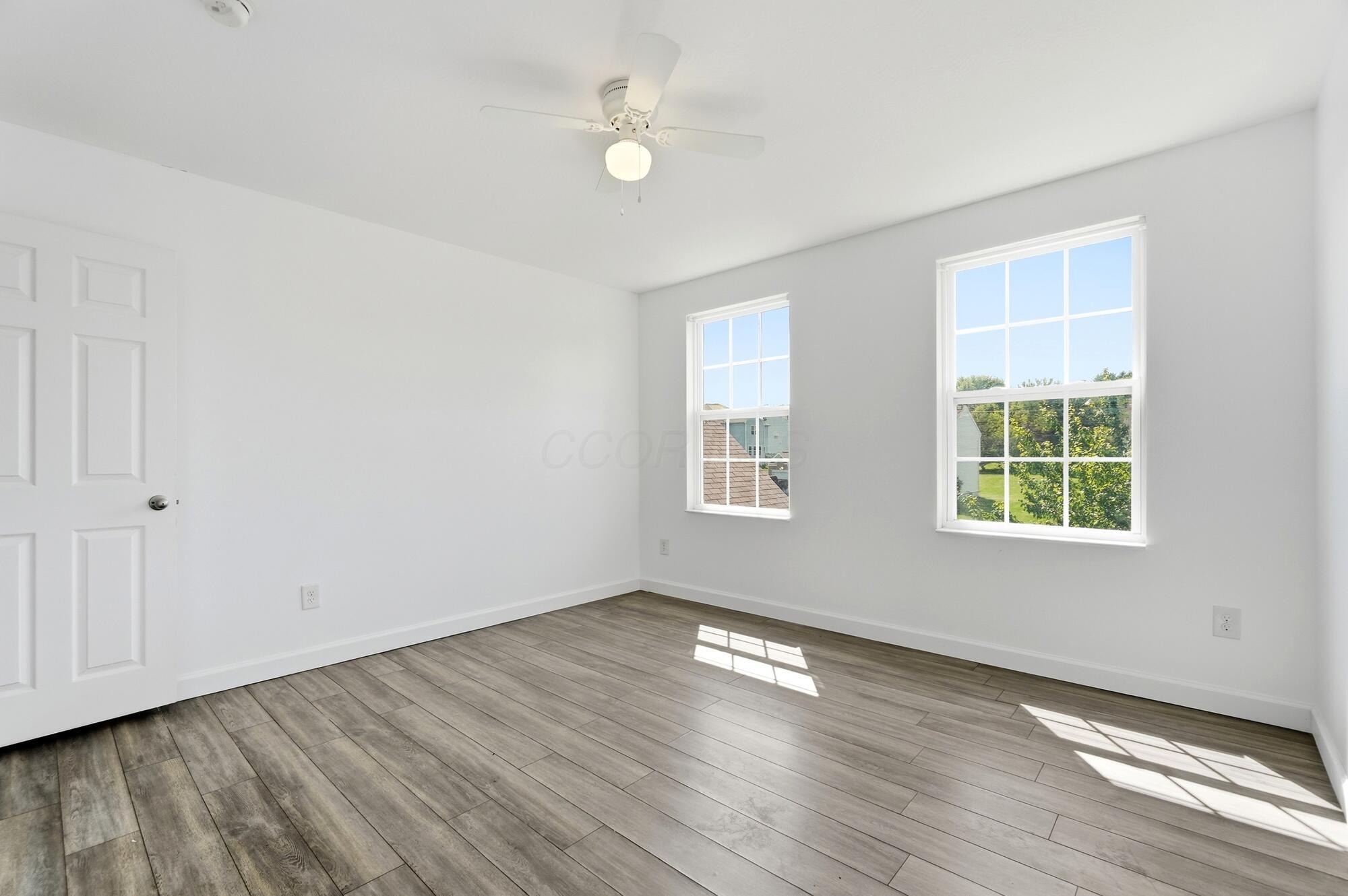 540 Westview Terrace Property Photo 42