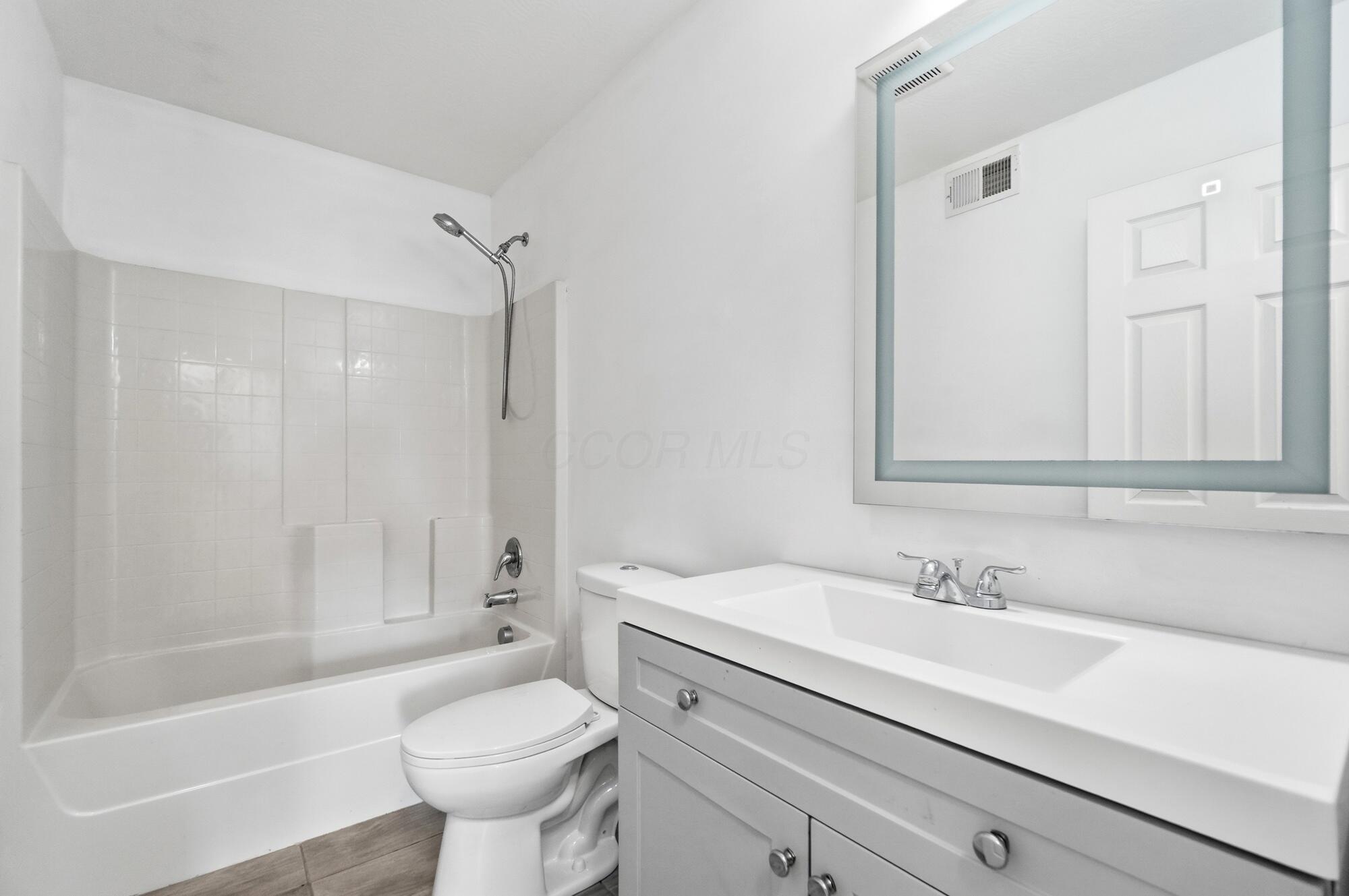540 Westview Terrace Property Photo 44