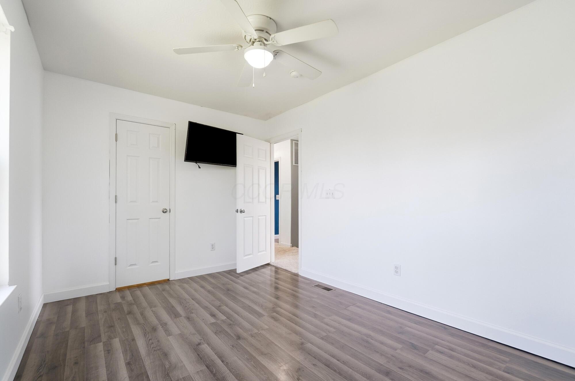 540 Westview Terrace Property Photo 48