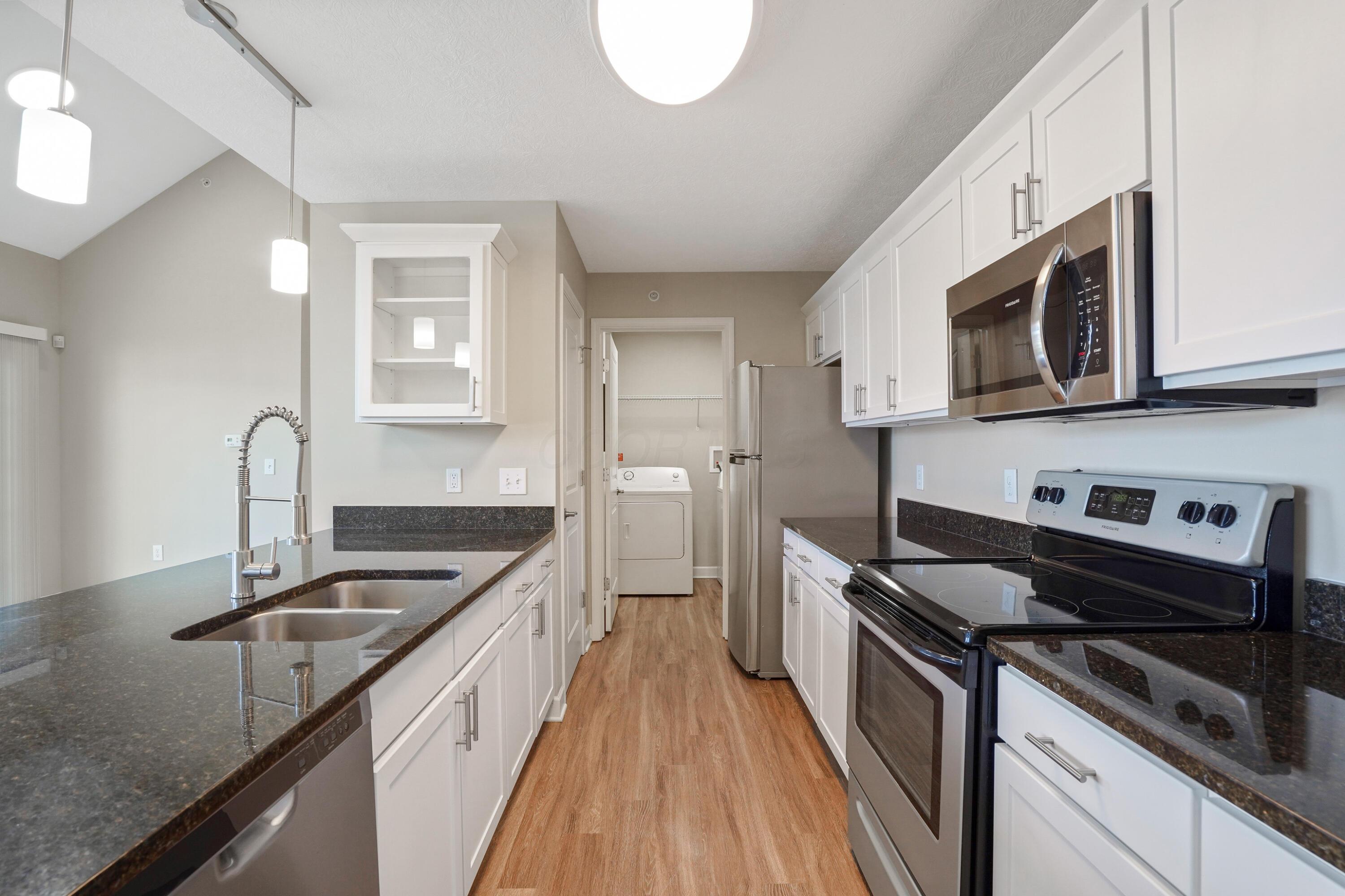 5903 Spruce Forest Drive Property Photo 14