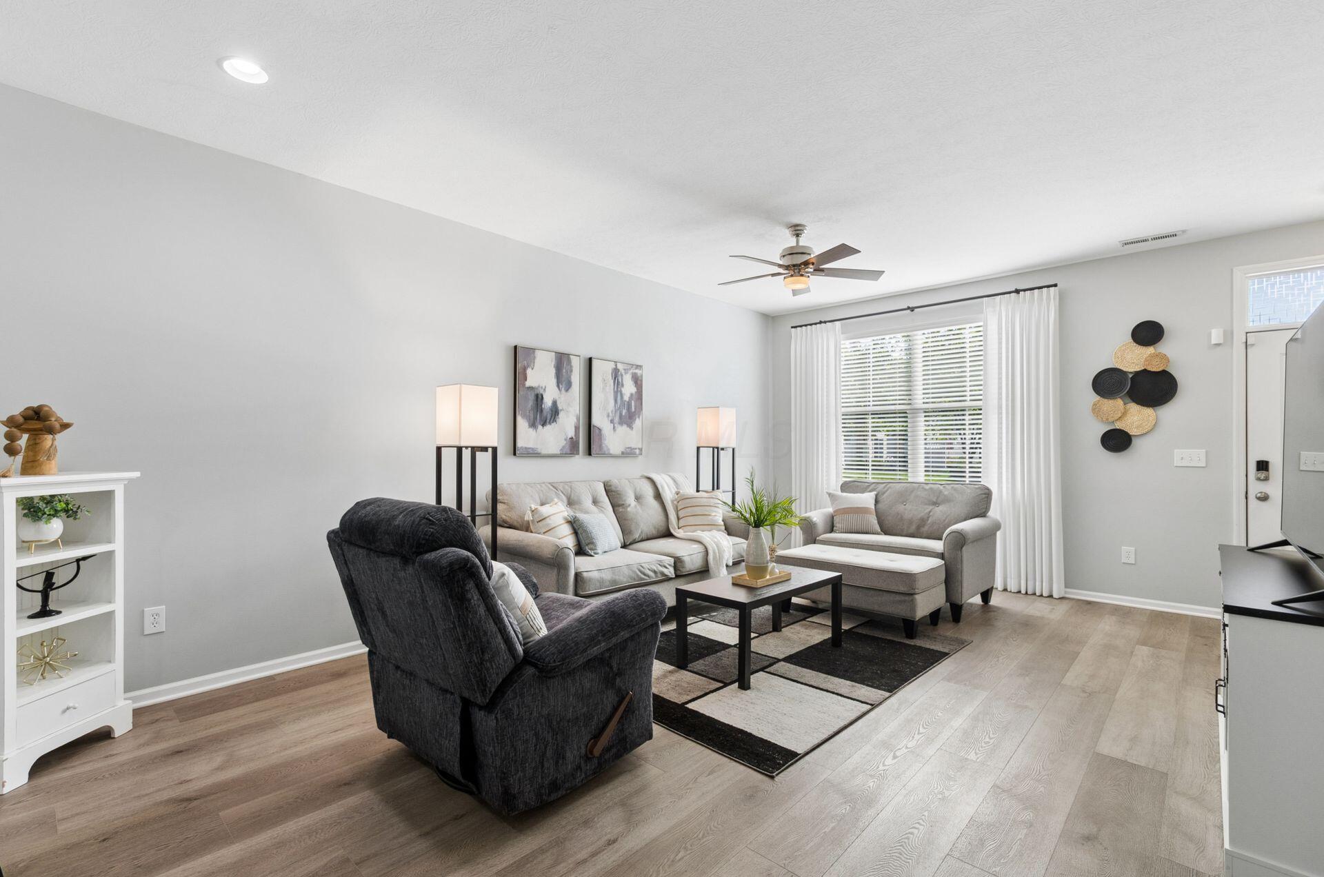 1836 Epic Way, 38 Property Photo 6