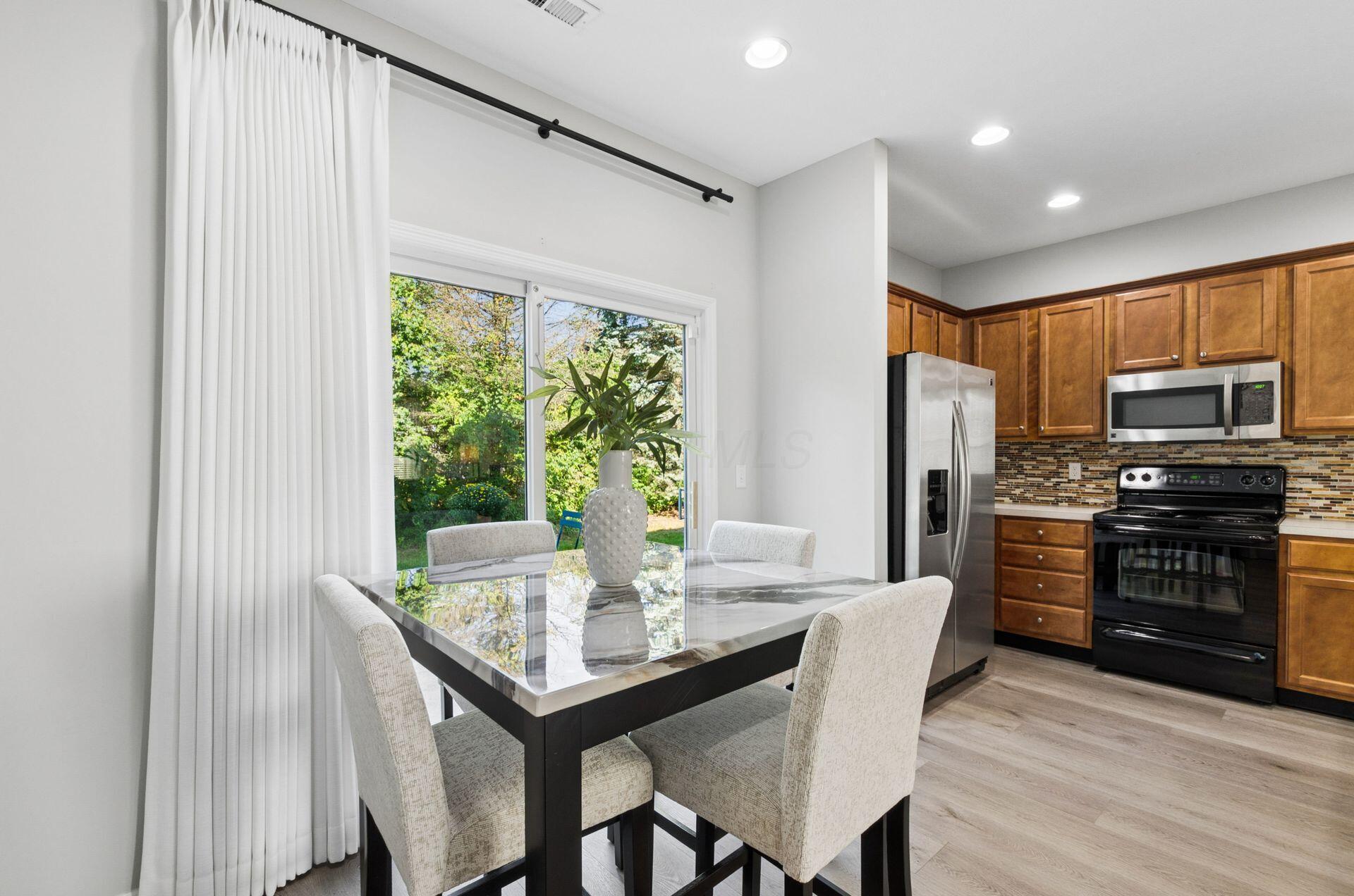1836 Epic Way, 38 Property Photo 14