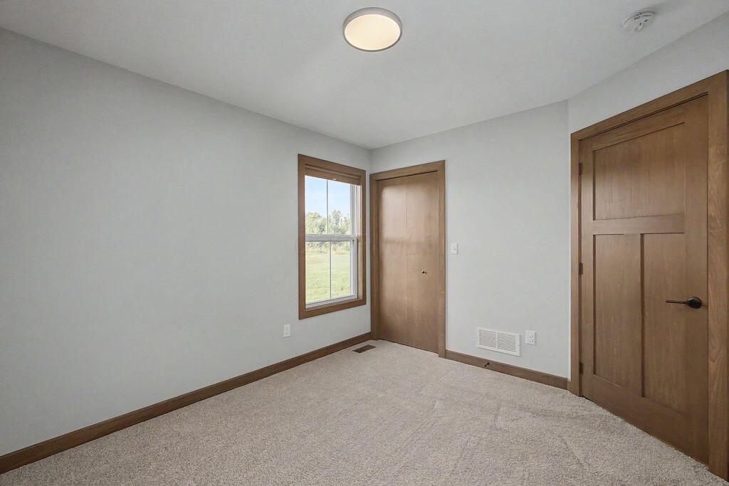 557 Cannondale Avenue Property Photo 14