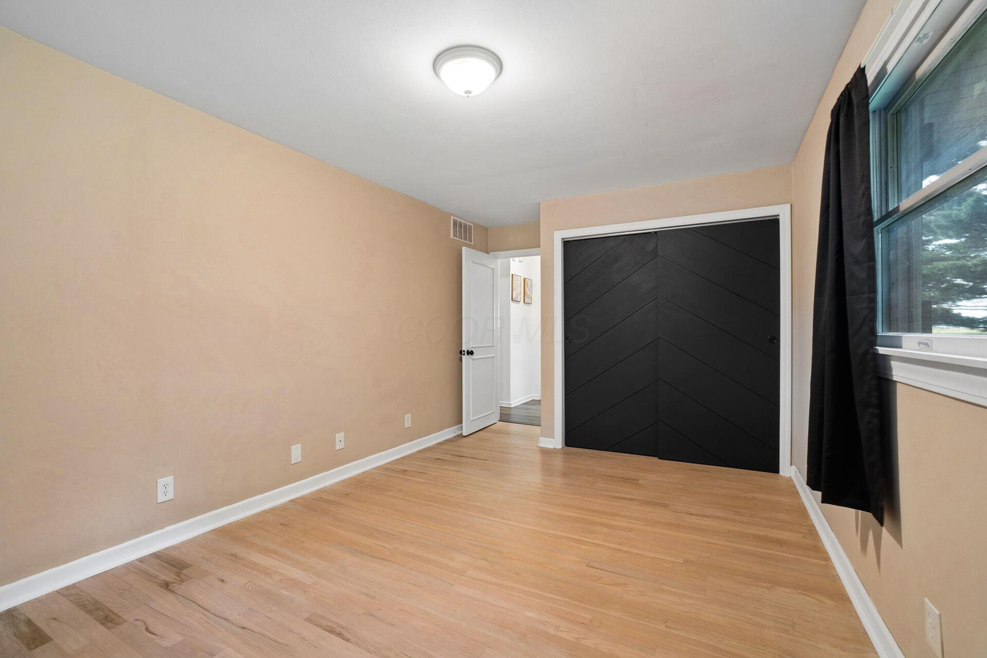 310 S Main Property Photo 15