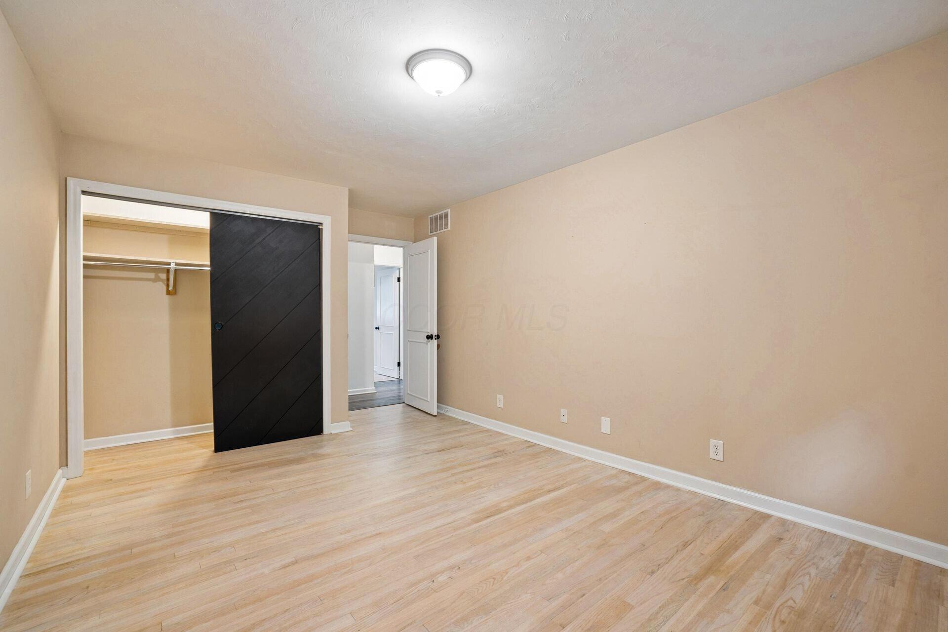 310 S Main Property Photo 20