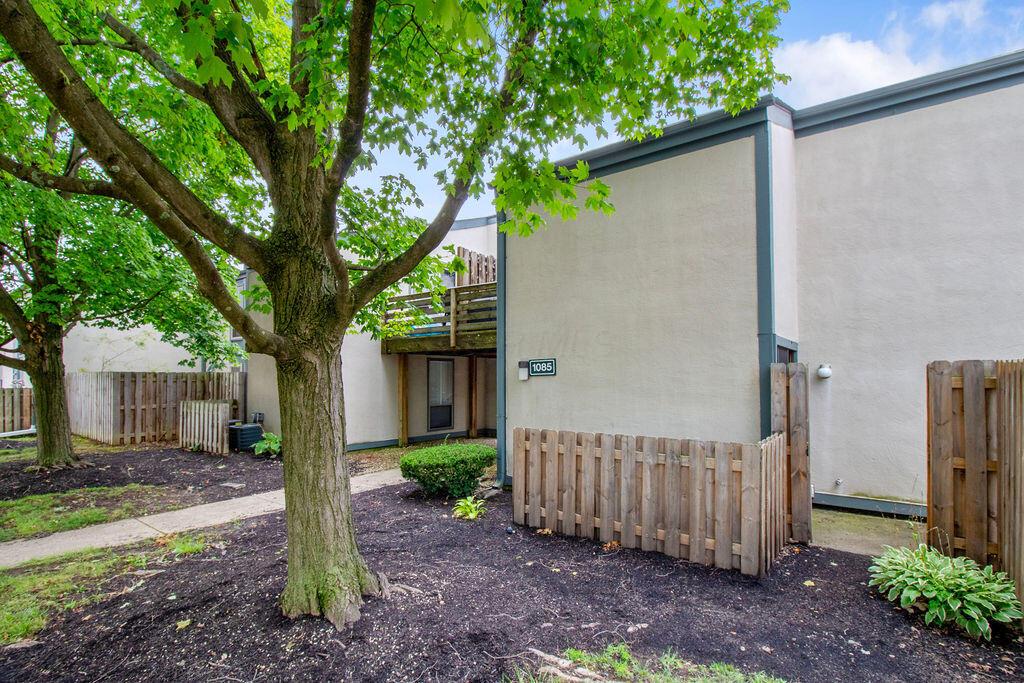 1085 N Merrimar Circle, E
