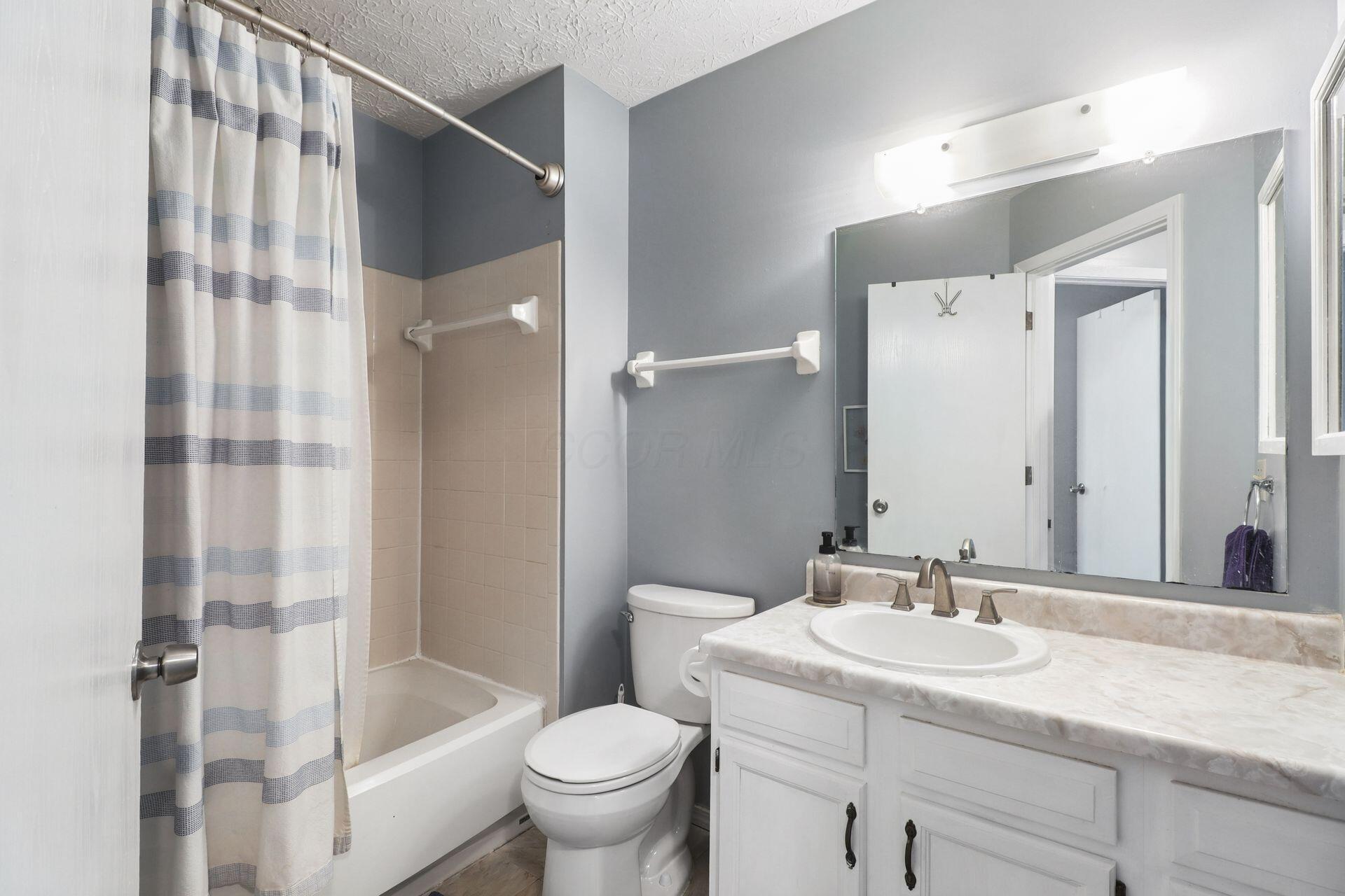 3075 Sun Valley Drive Property Photo 20