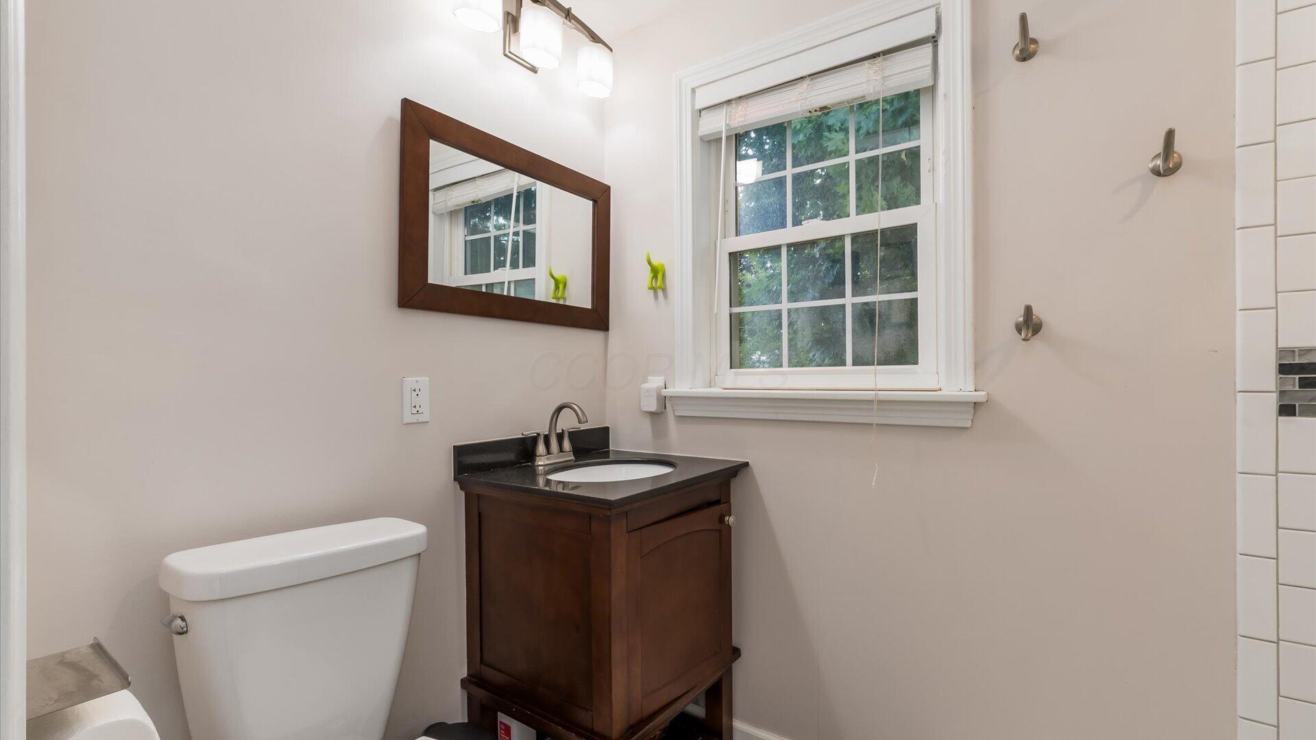 1131 Parkview Road Property Photo 14