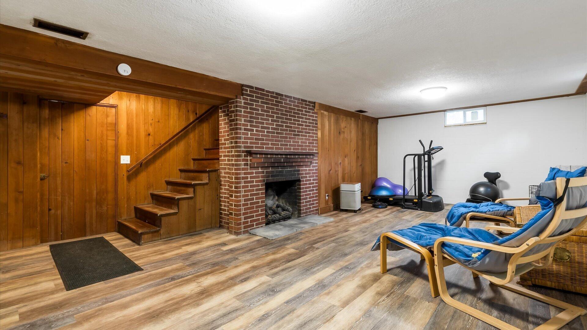 1131 Parkview Road Property Photo 21