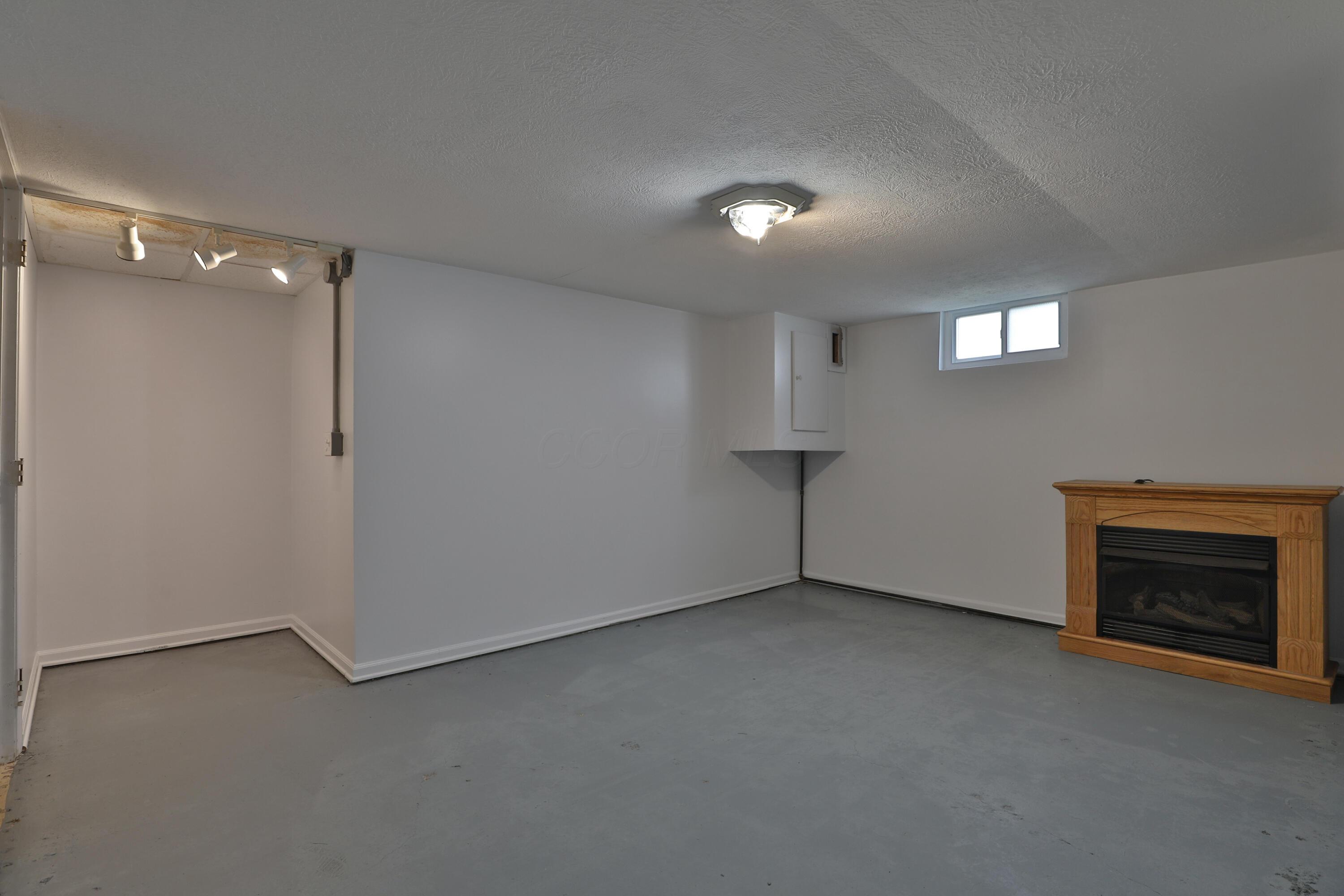 1153 Acton Road Property Photo 27
