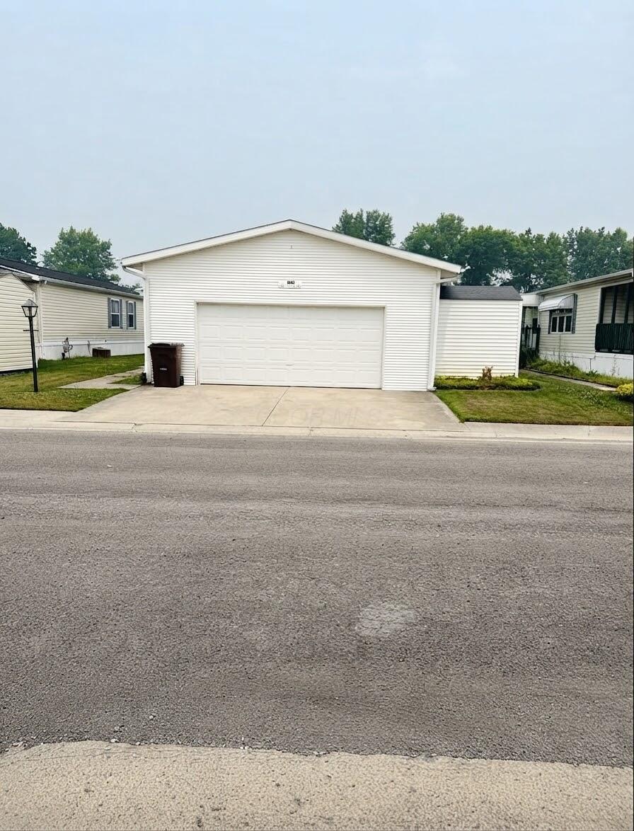 235 Buckingham Drive Property Photo 1