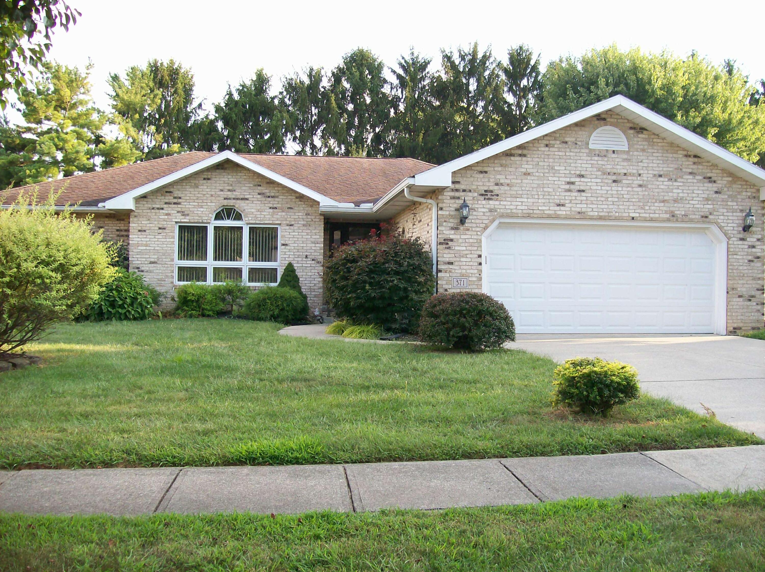 371 Lawnwood Drive Property Photo 1