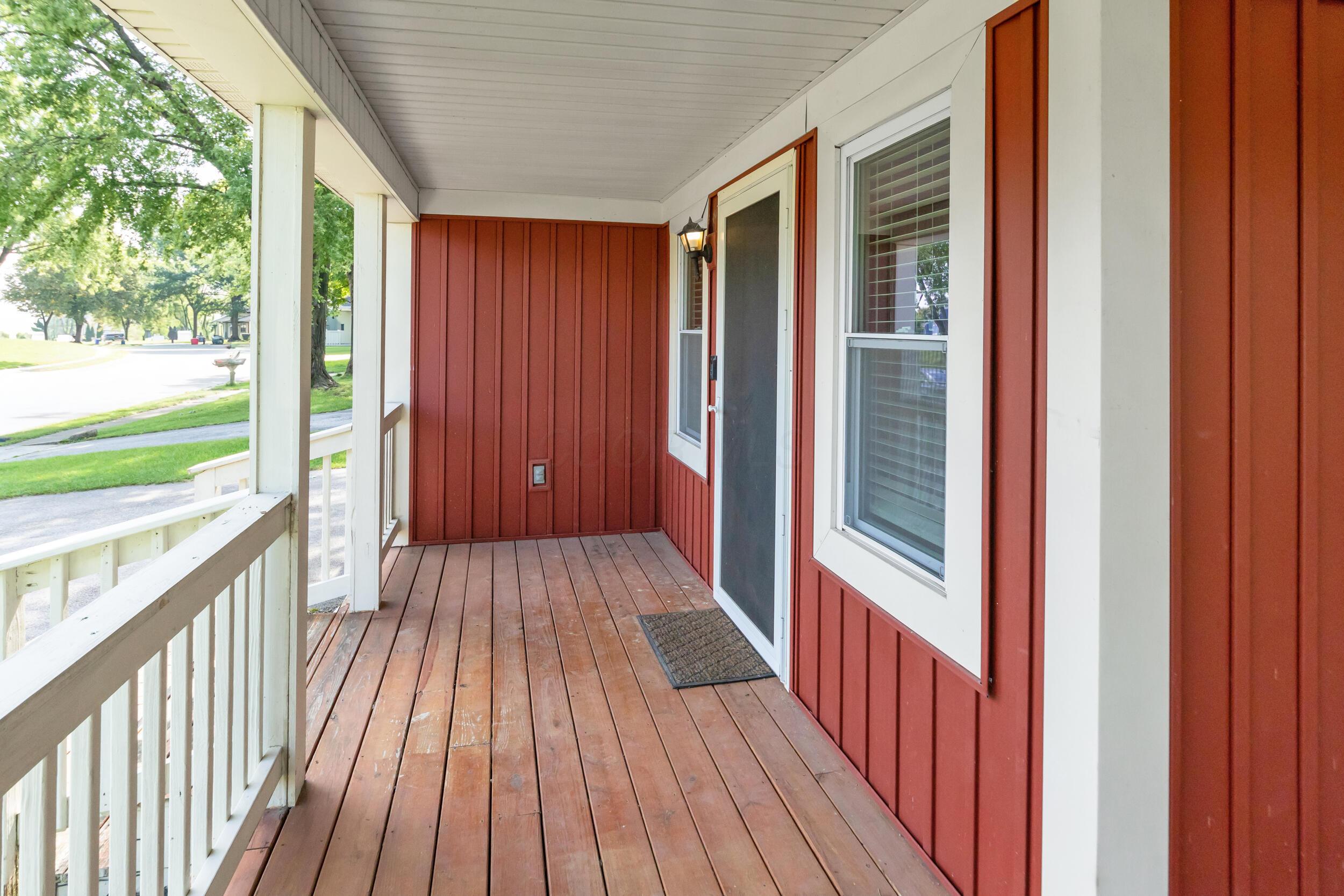 1143 Clement Drive Property Photo 5