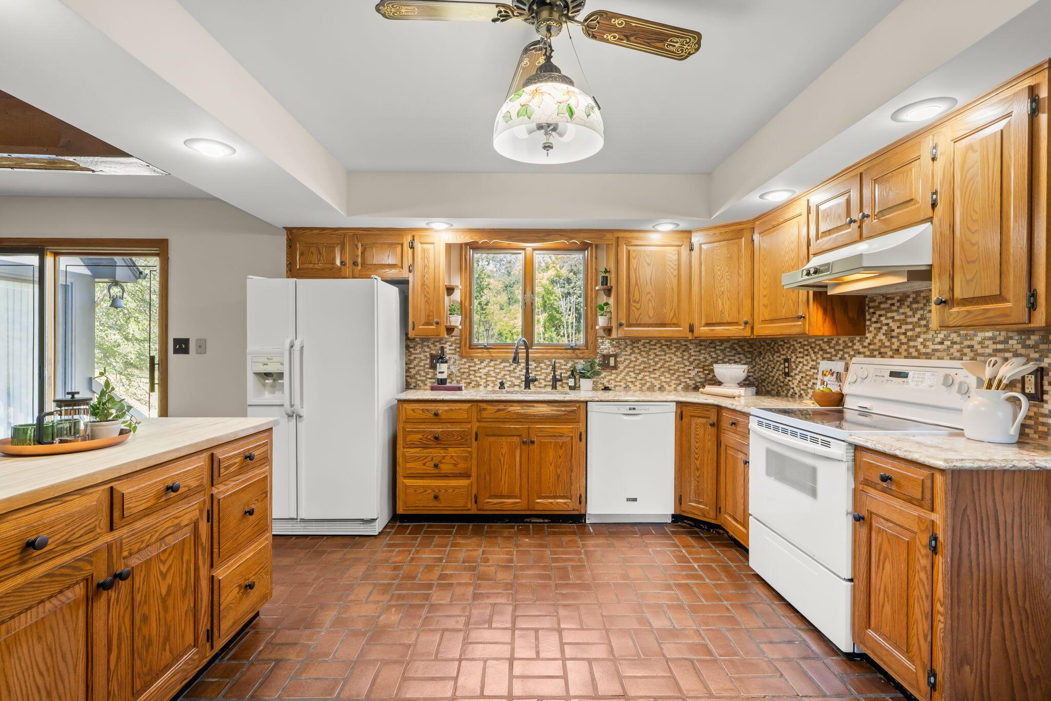 3191 Spring Valley Road Property Photo 32