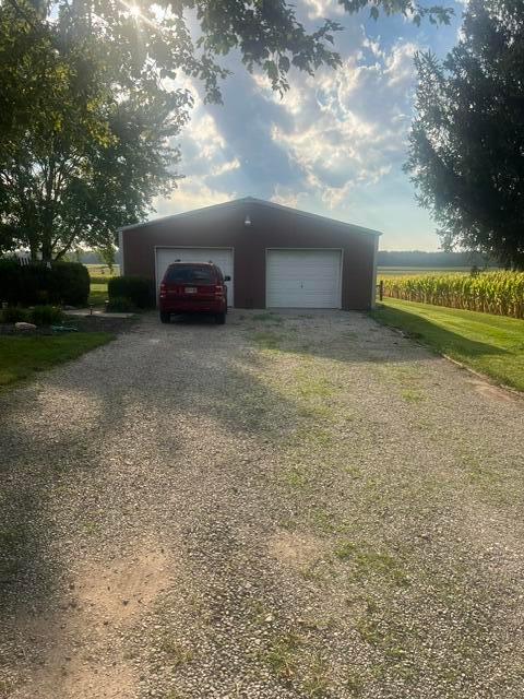 17599 Ward Road Property Photo 3