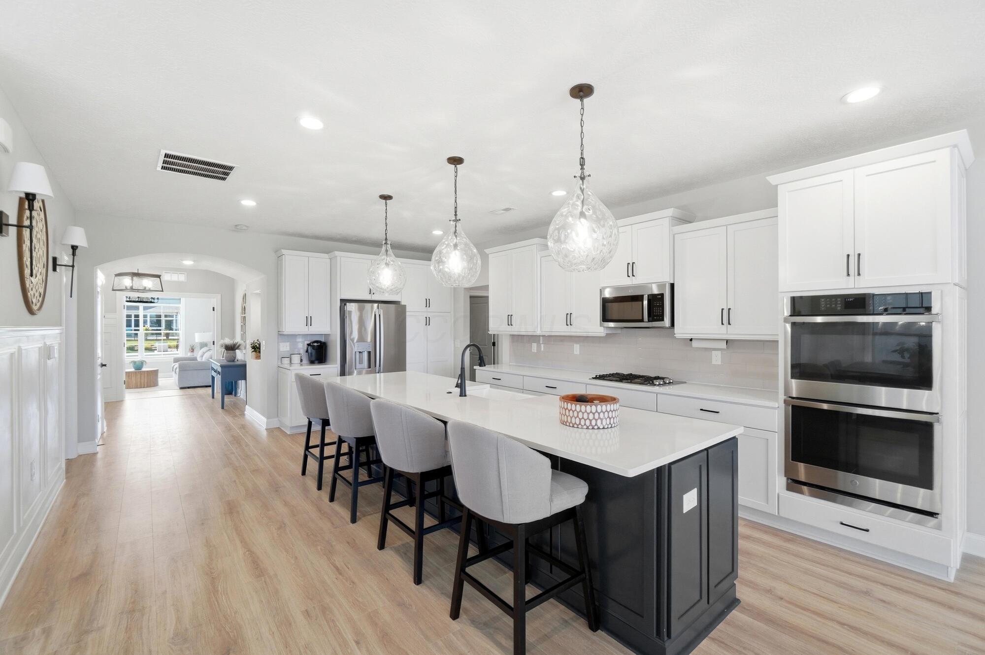 3146 Squier Loop Property Photo 2