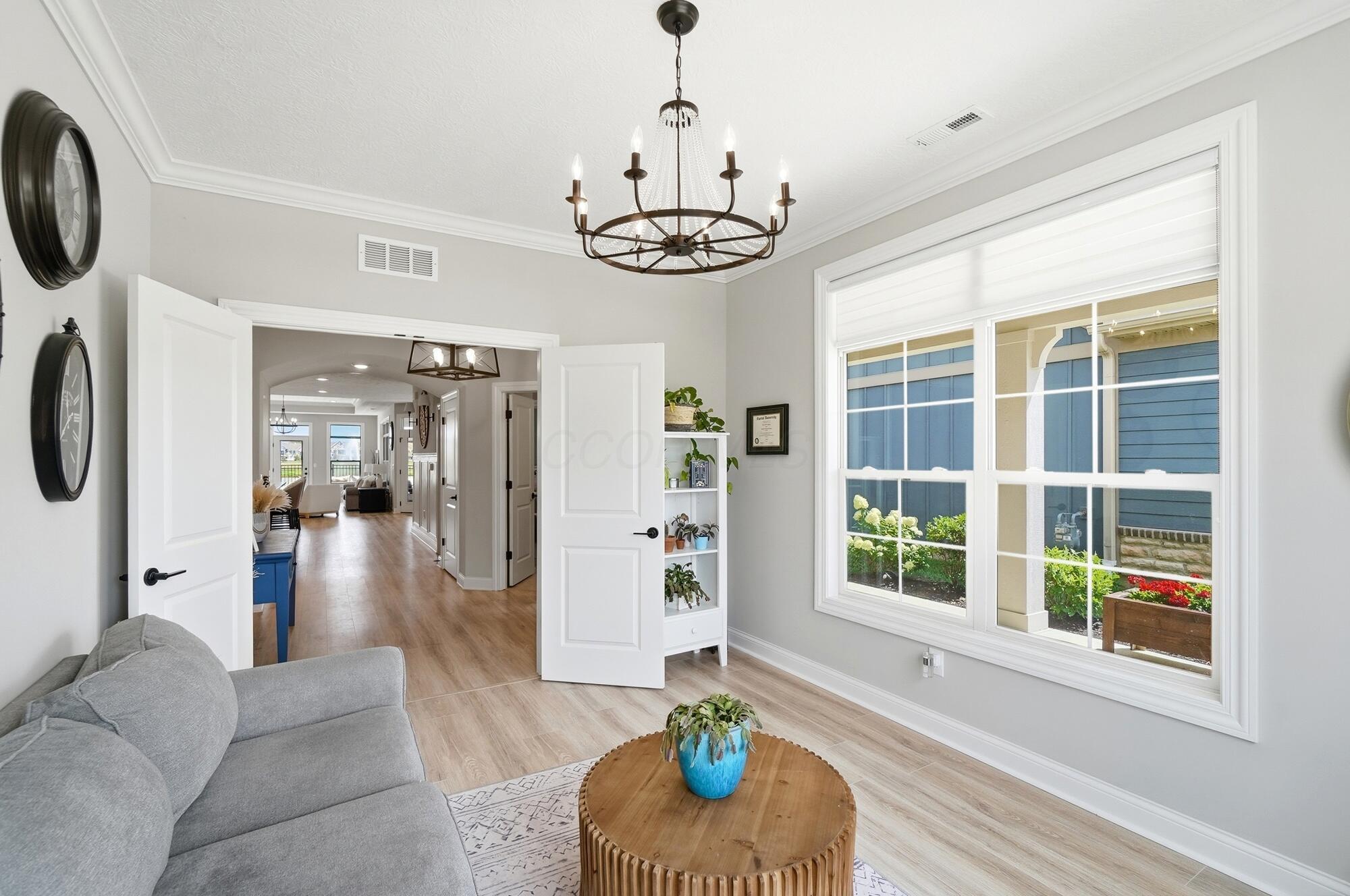 3146 Squier Loop Property Photo 11