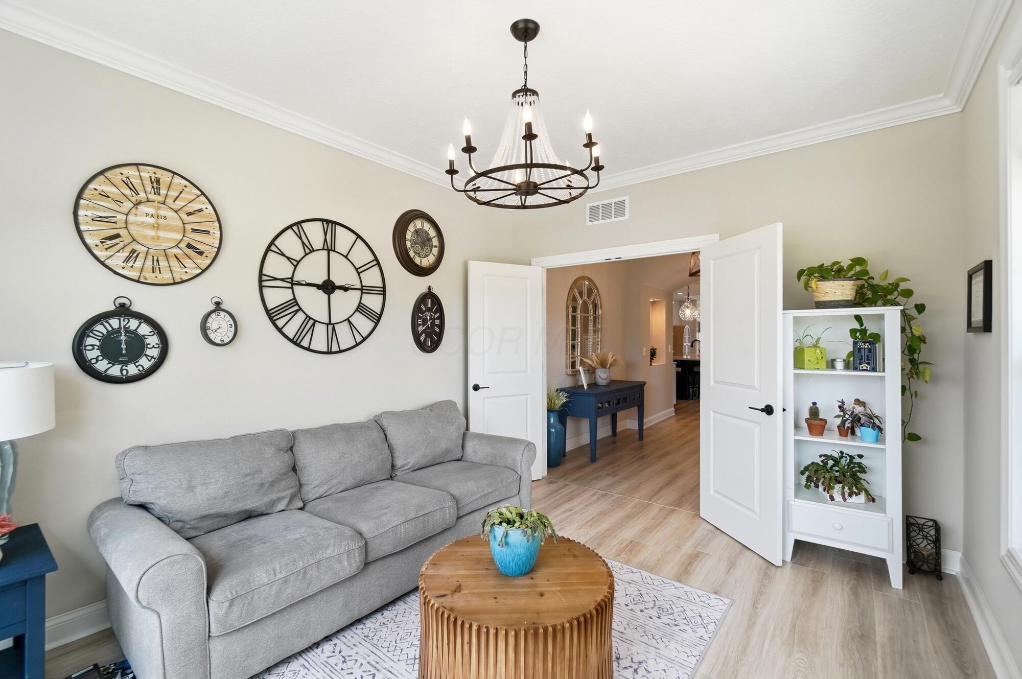 3146 Squier Loop Property Photo 12
