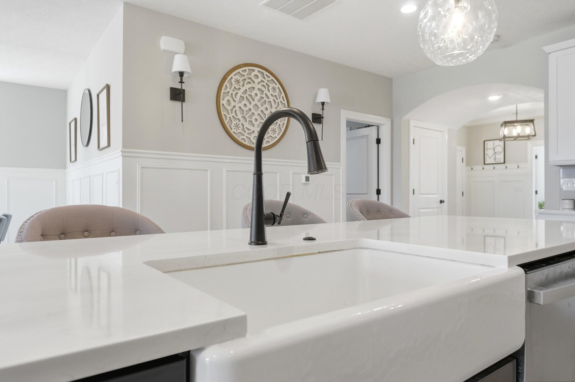 3146 Squier Loop Property Photo 25