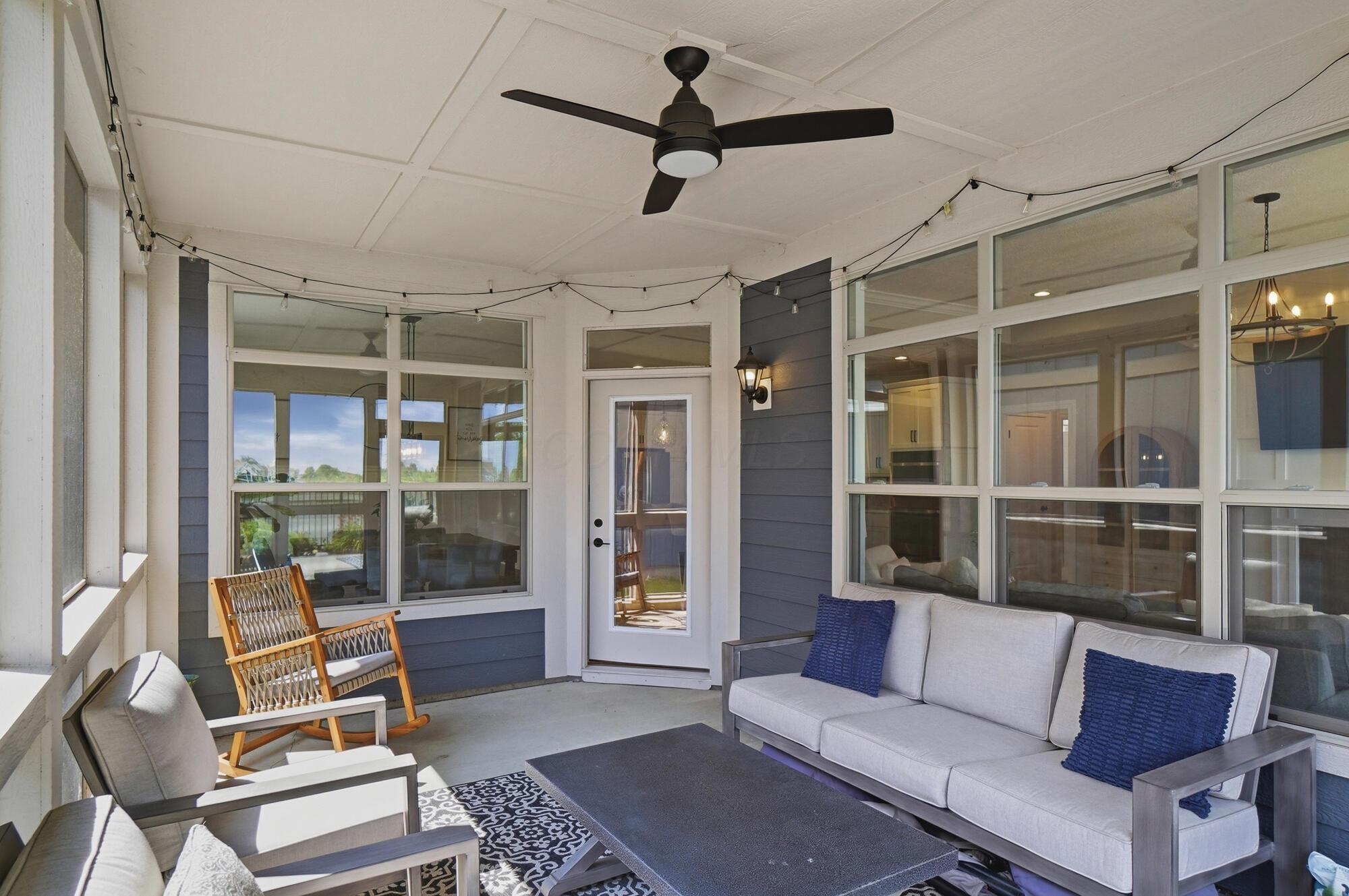 3146 Squier Loop Property Photo 28