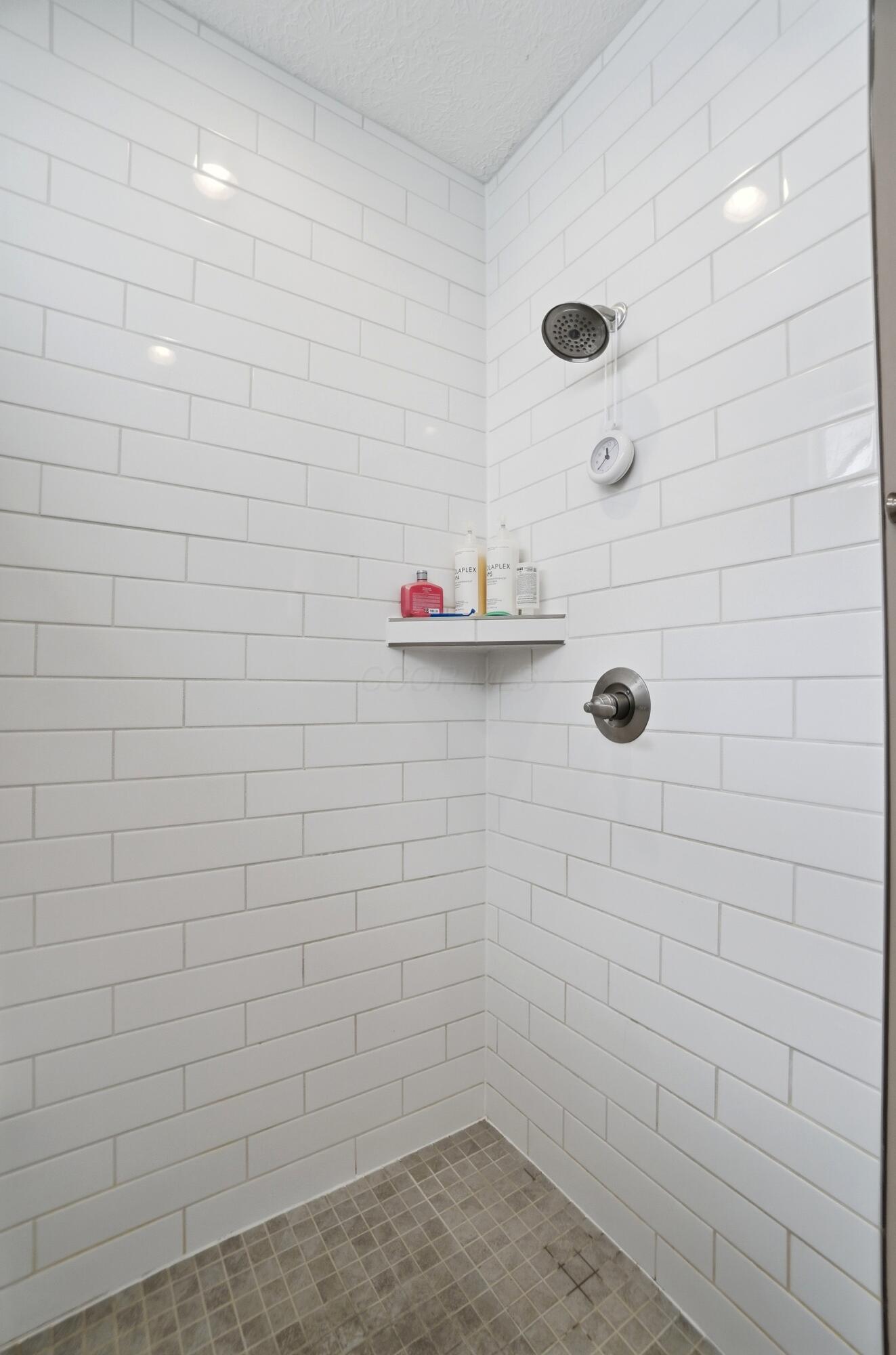 3146 Squier Loop Property Photo 33