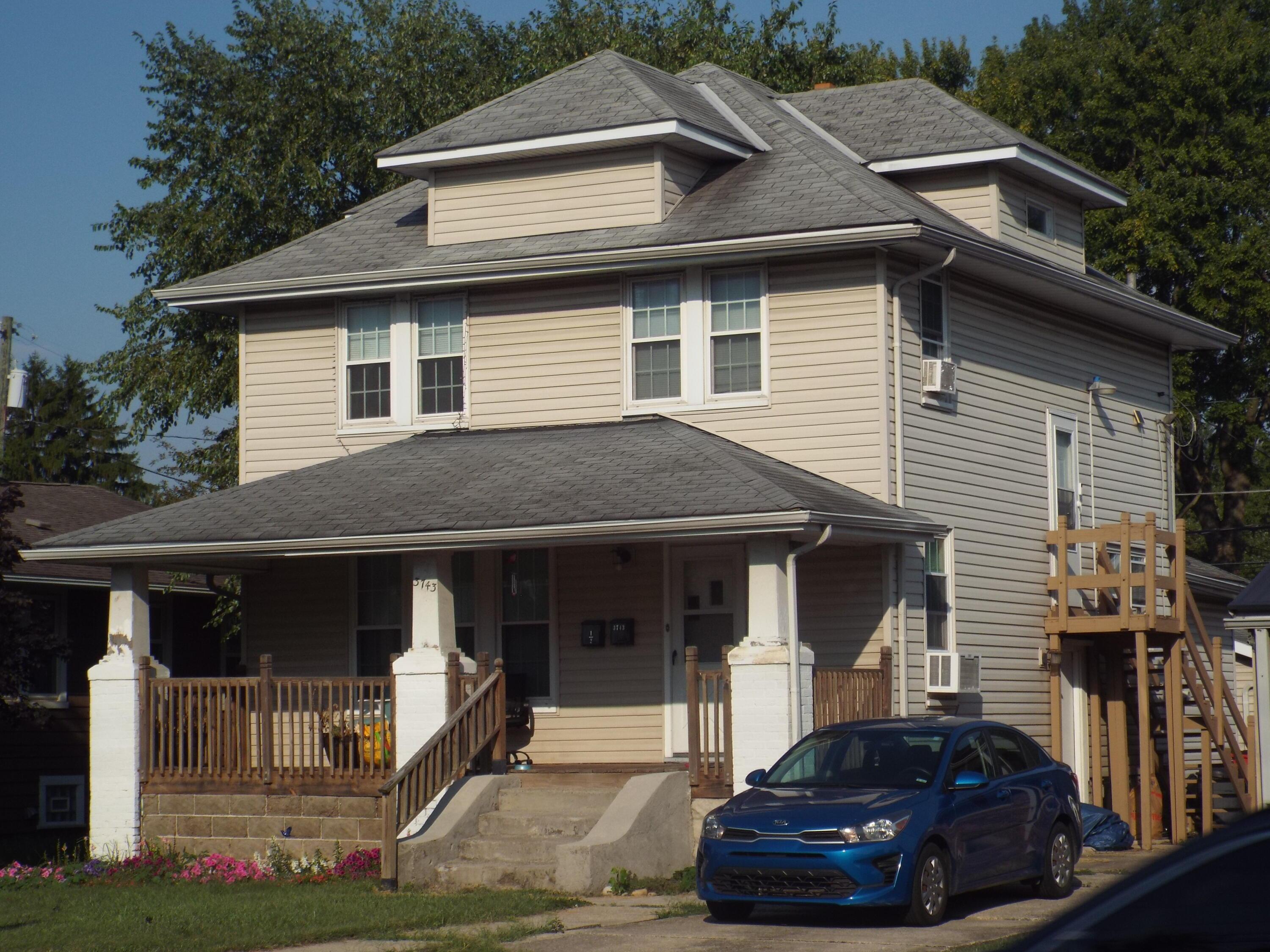 3743 Broadway Property Photo 1