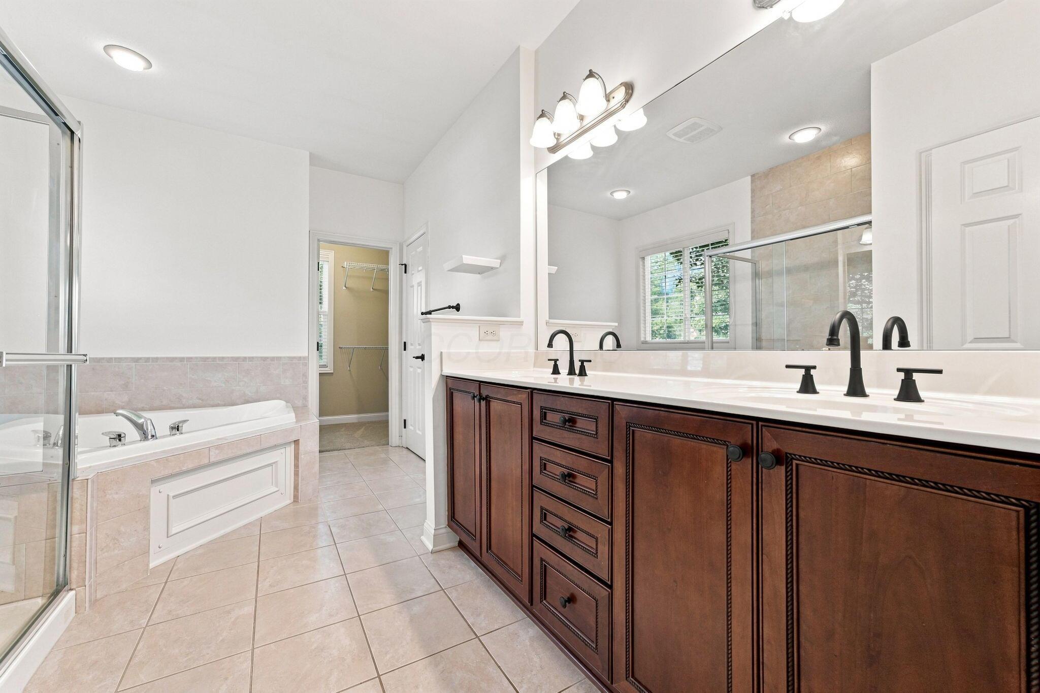 6816 Bishops Wood Drive Property Photo 26