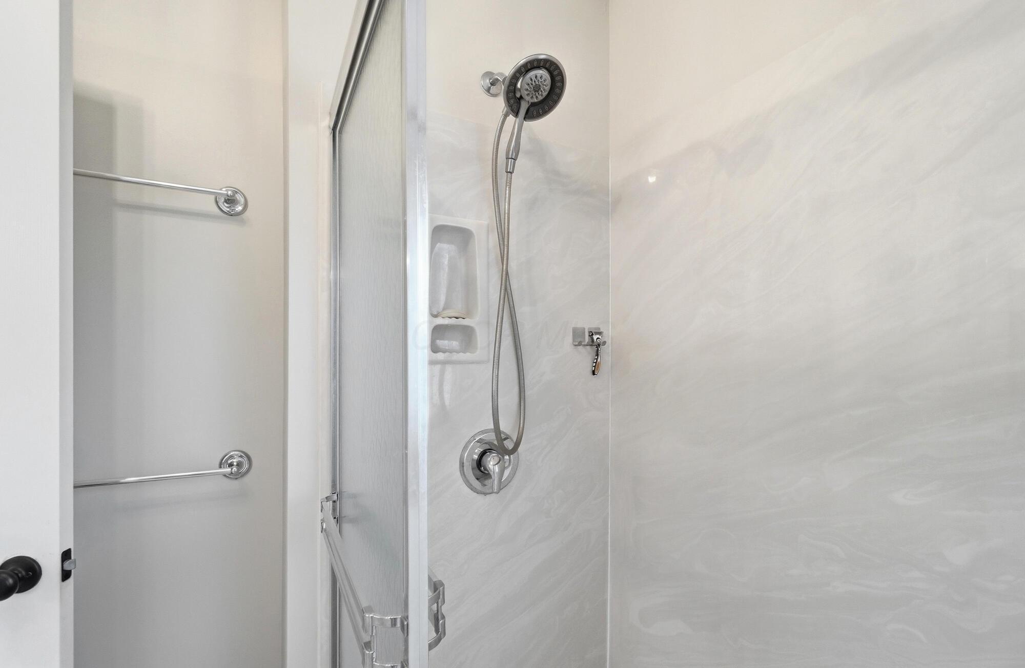 5817 Edgebrook Drive Property Photo 32