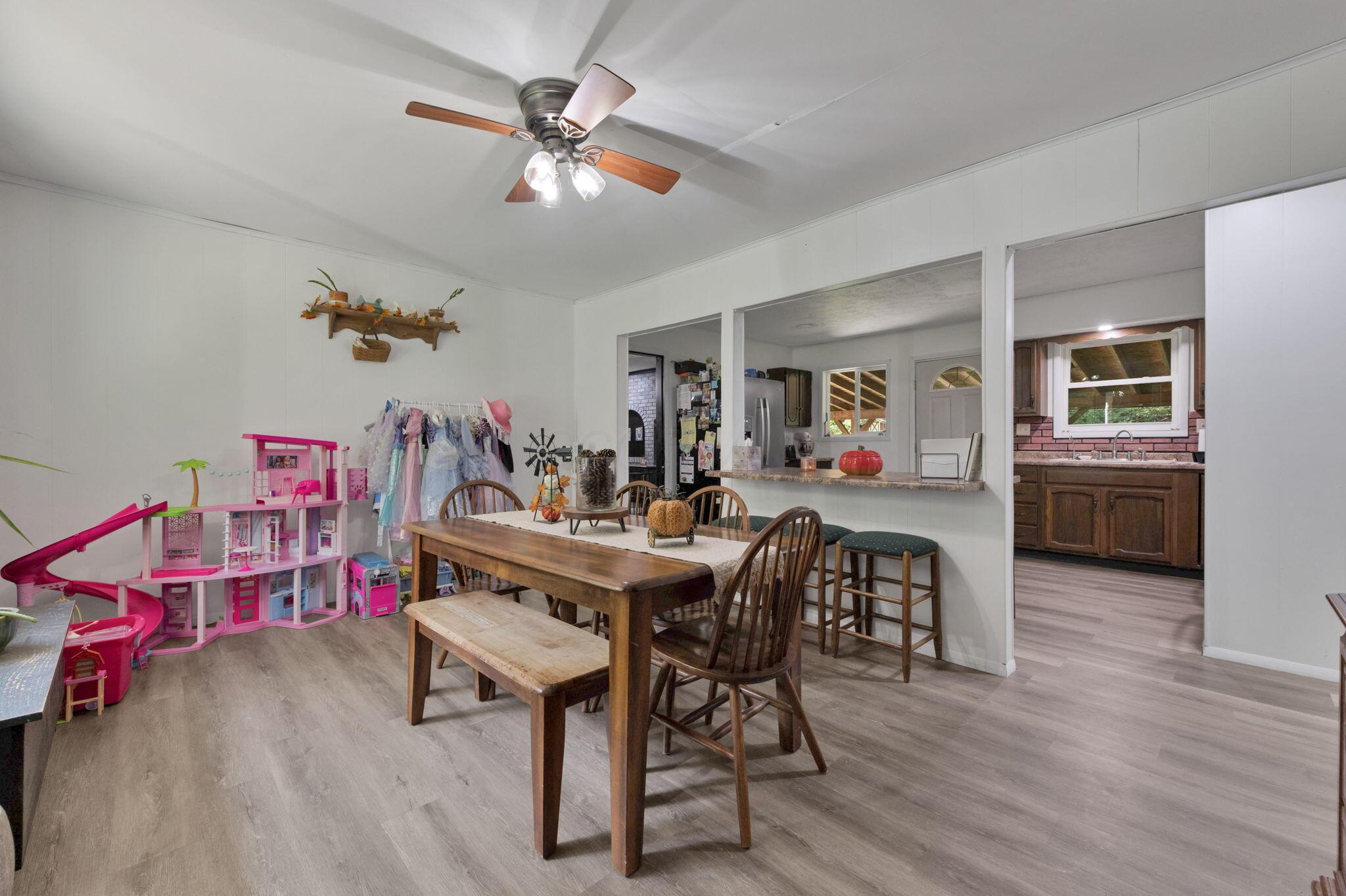 33477 Till Road Property Photo 10