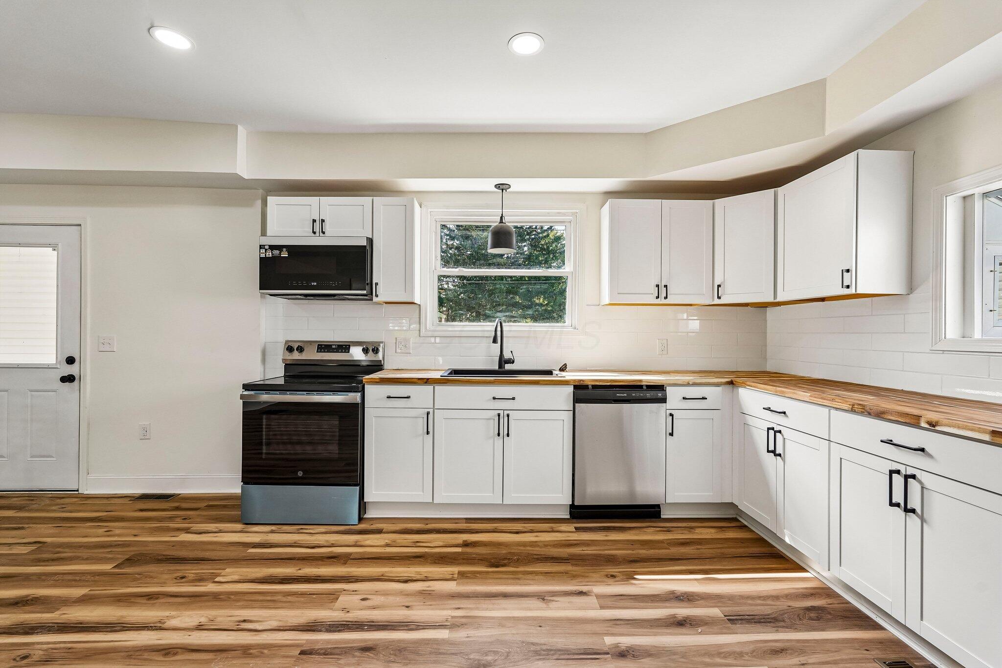 233 Bellevue Avenue Property Photo 15