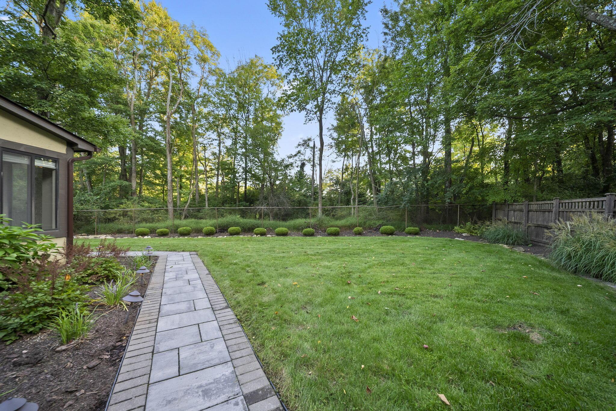 8117 Linden Leaf Circle Property Photo 44