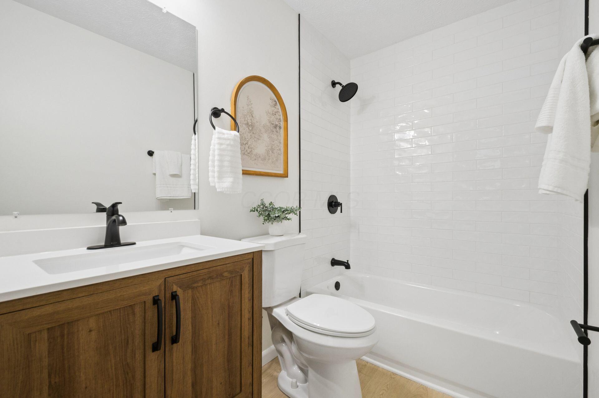 5136 Southbend Drive Property Photo 12