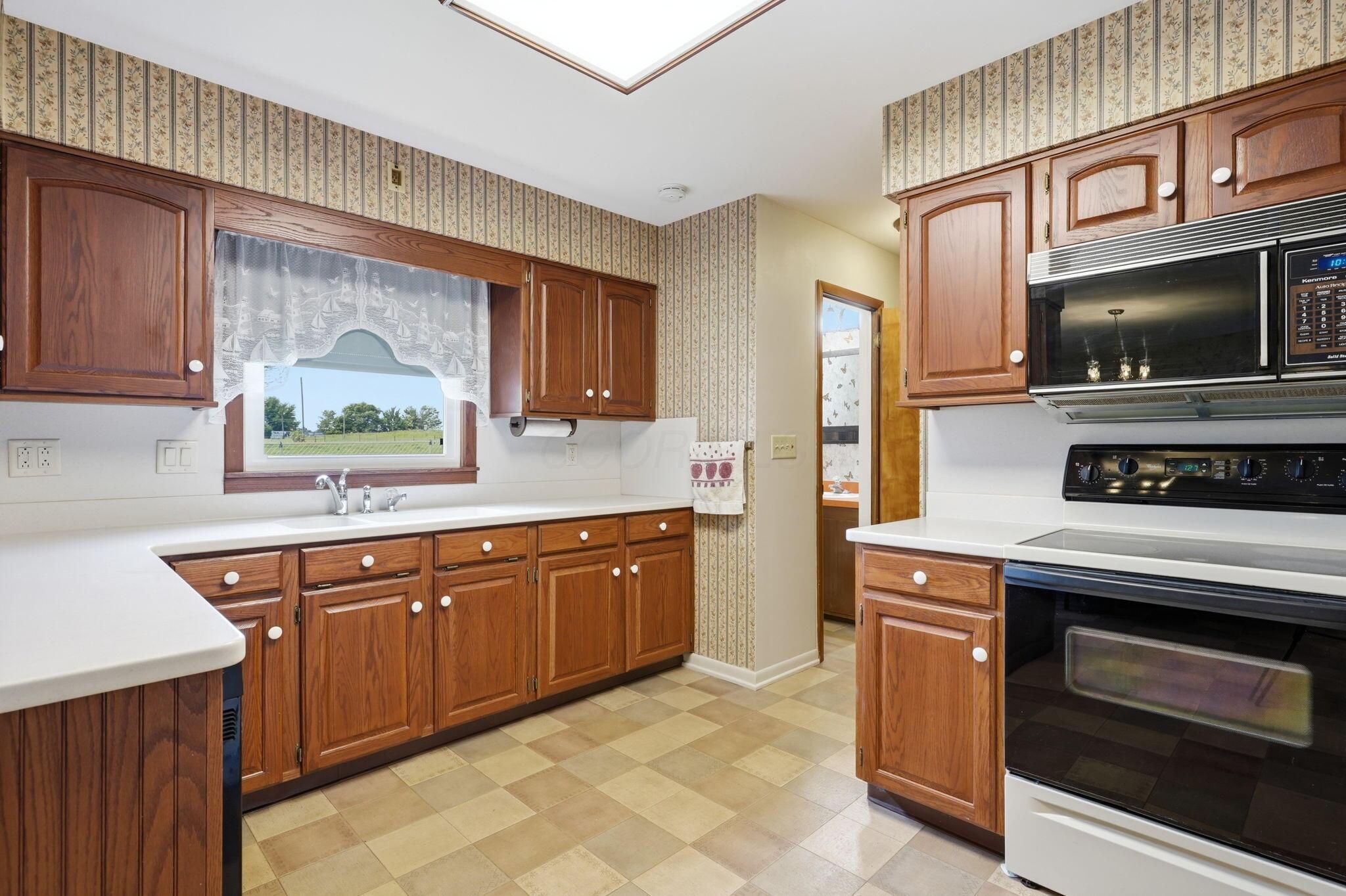1424 E State Route 18 Property Photo 10