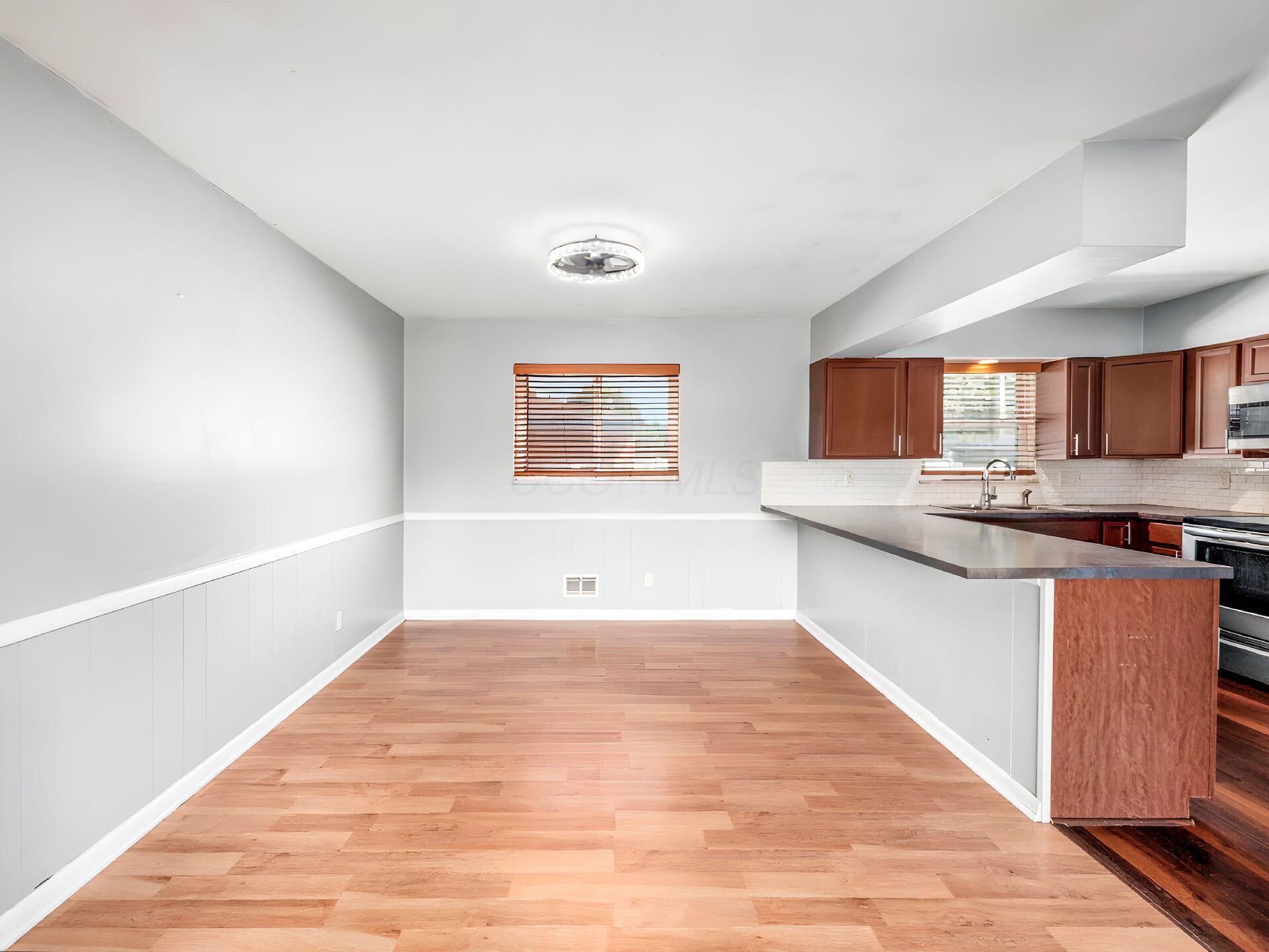 4200 Colby Avenue Property Photo 11