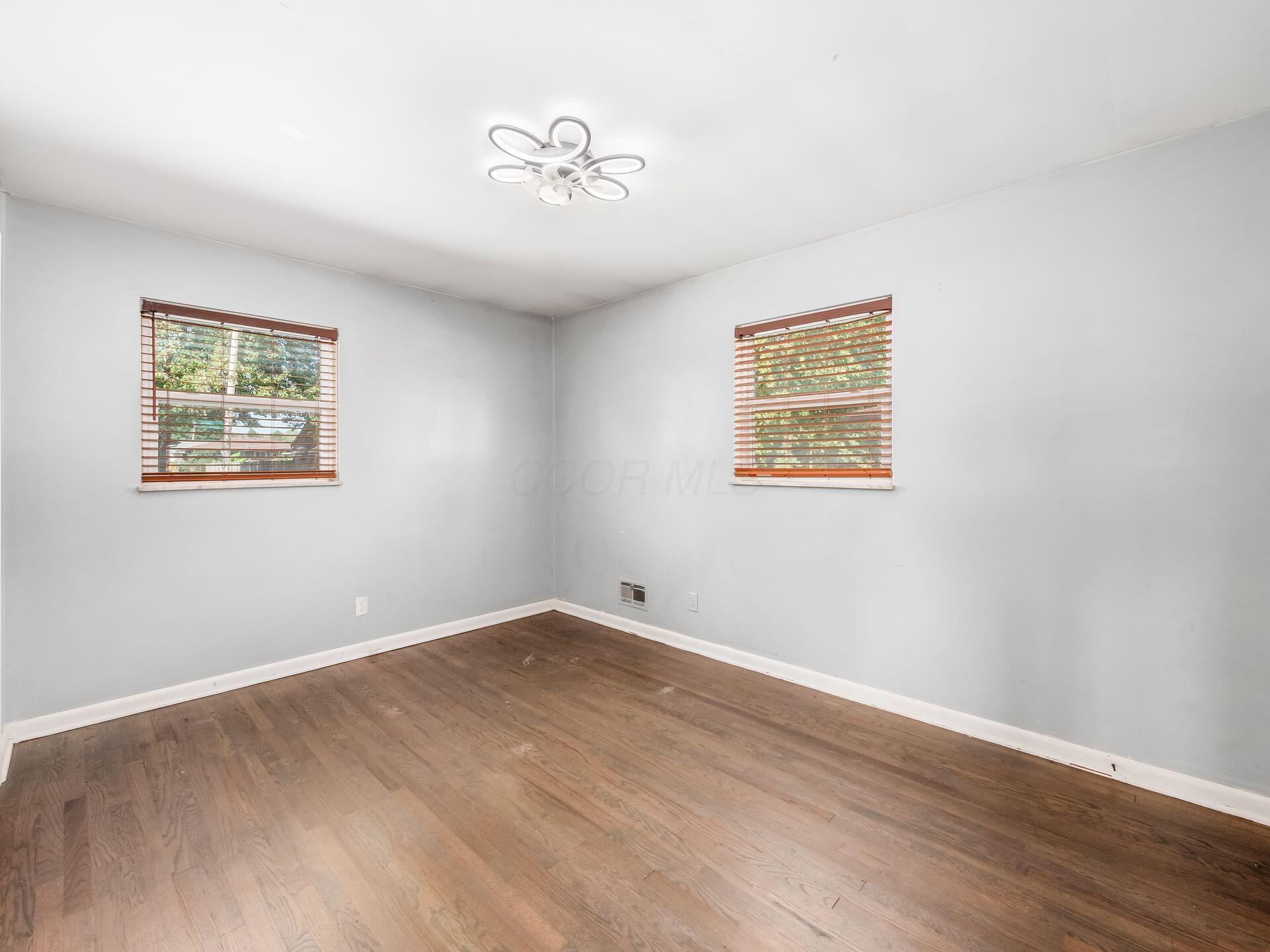 4200 Colby Avenue Property Photo 24