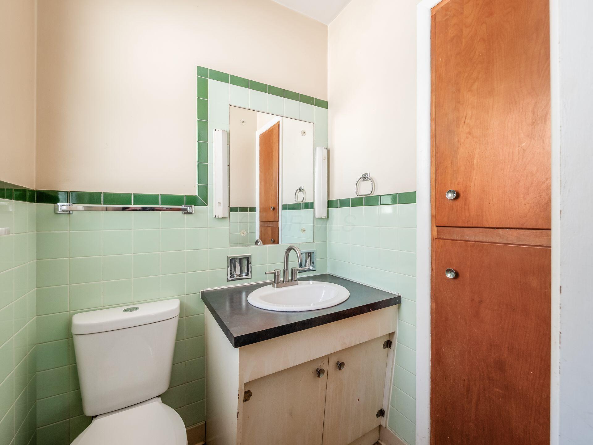 4200 Colby Avenue Property Photo 27