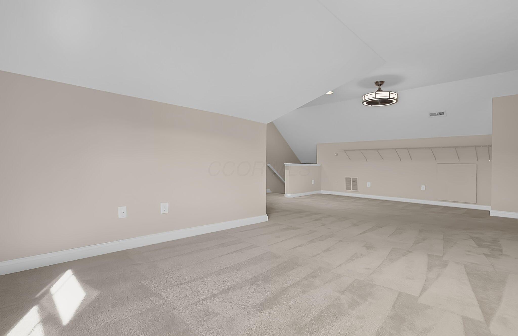 8072 Scenic Pass Way Property Photo 33