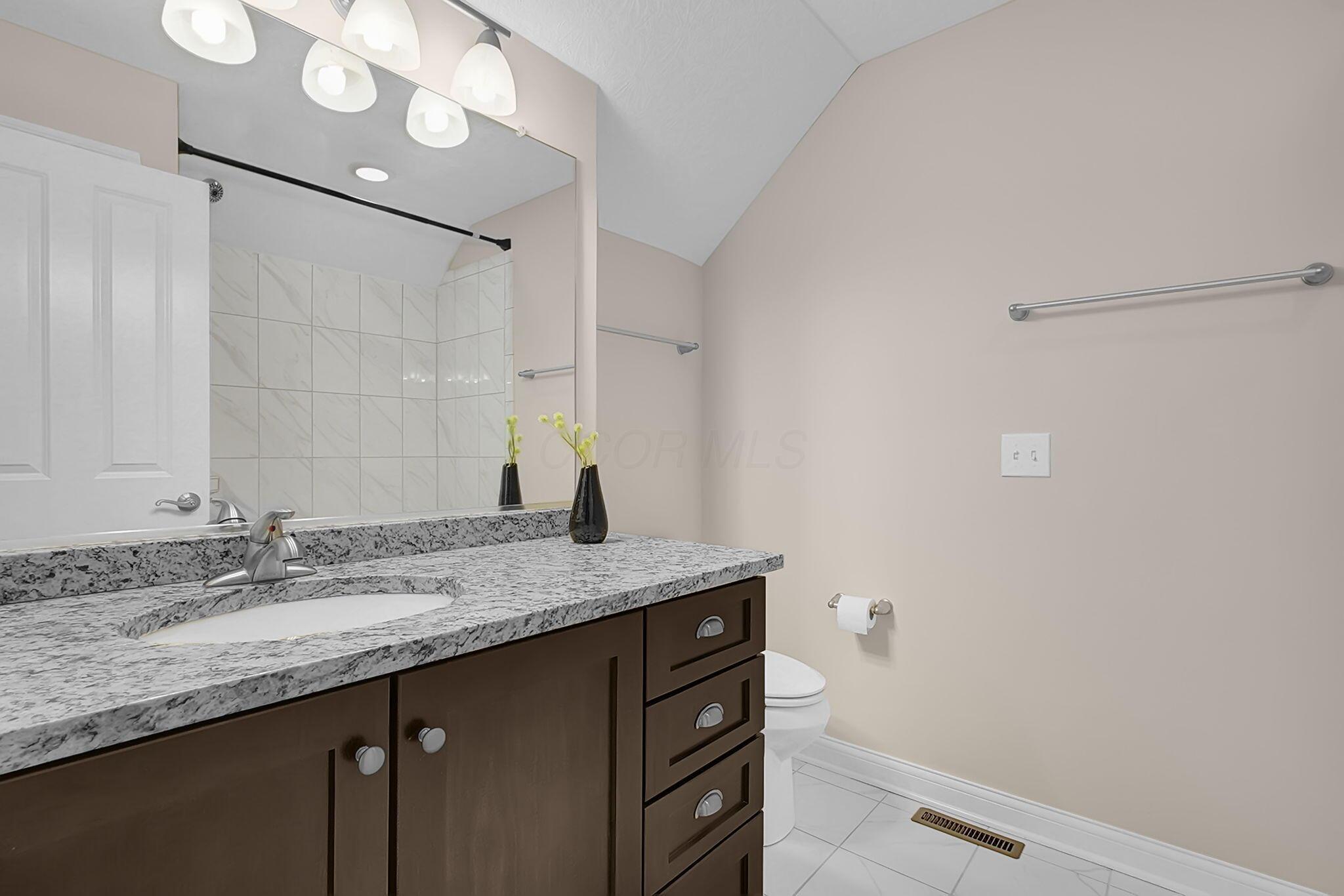 8072 Scenic Pass Way Property Photo 35