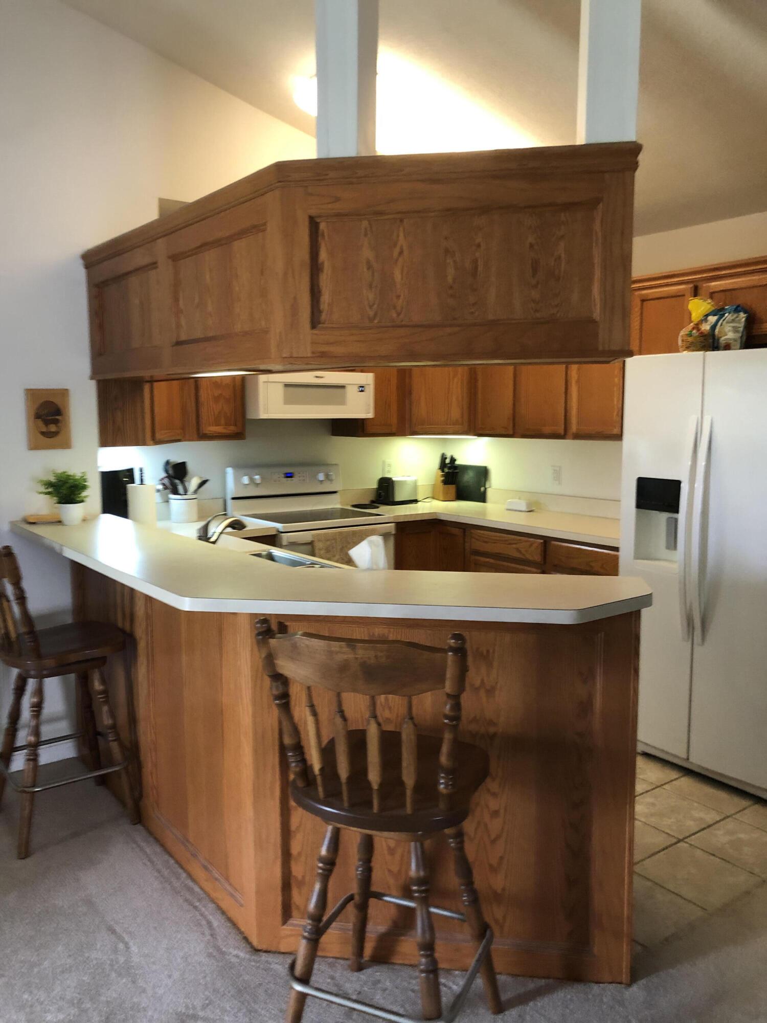 1292 Old Pond Drive Property Photo 8