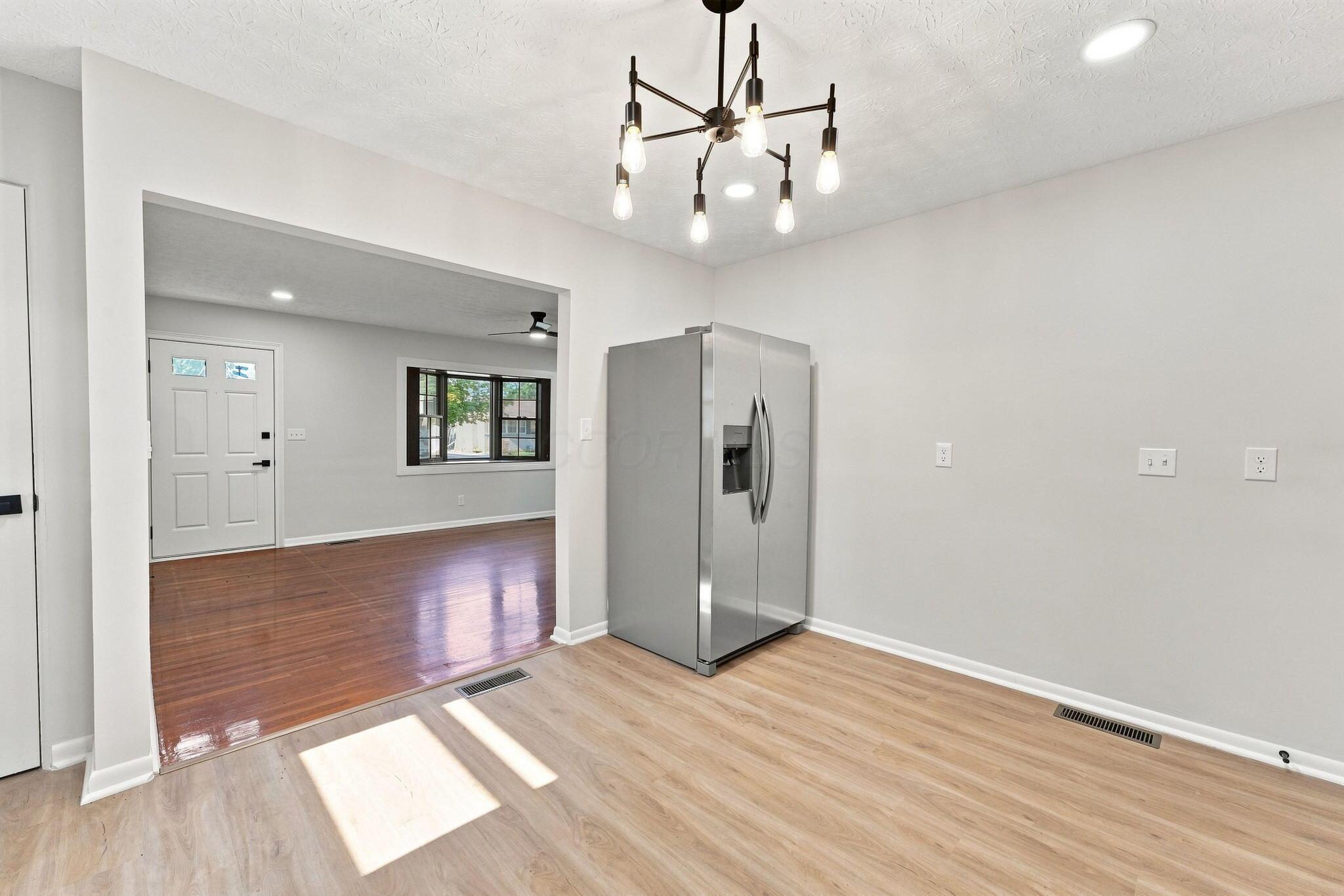 1554 Argus Road Property Photo 12