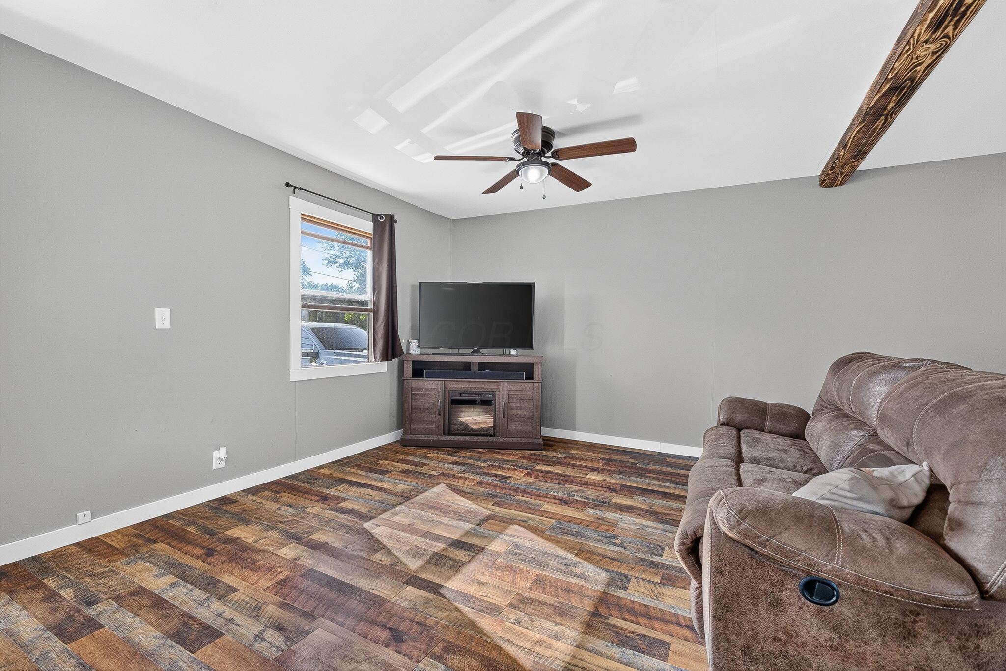 2643 Mercer Drive Property Photo 6