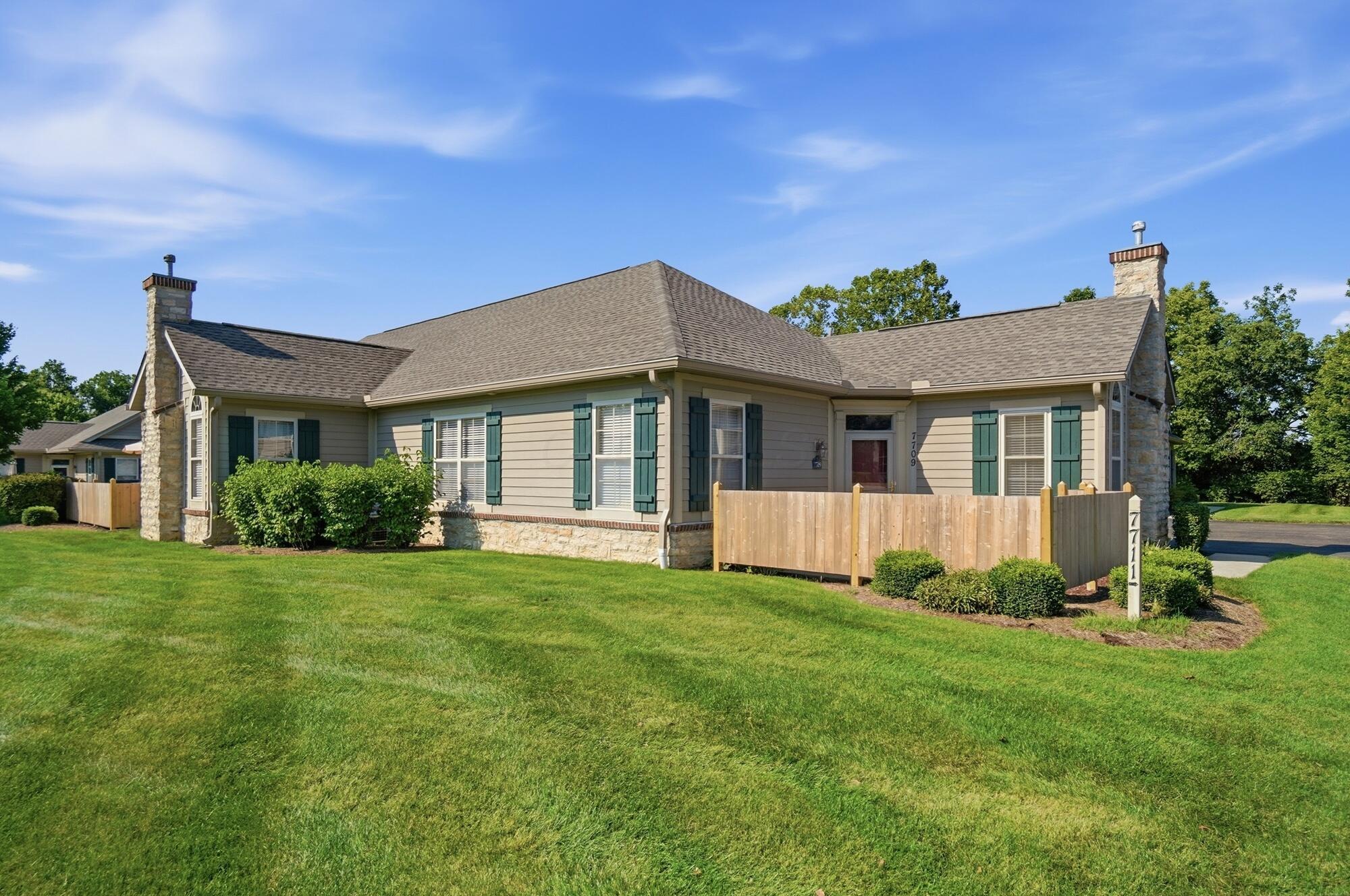 7709 Red Maple Place Property Photo 1