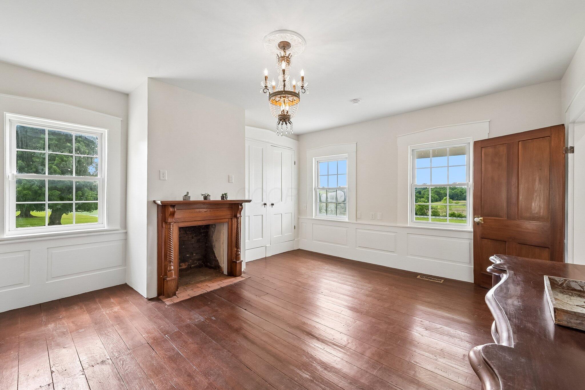 1053 Zion Road Se Property Photo 45