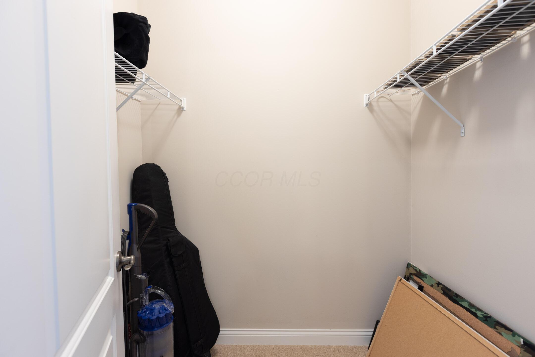 5829 Glendavon Court Property Photo 28