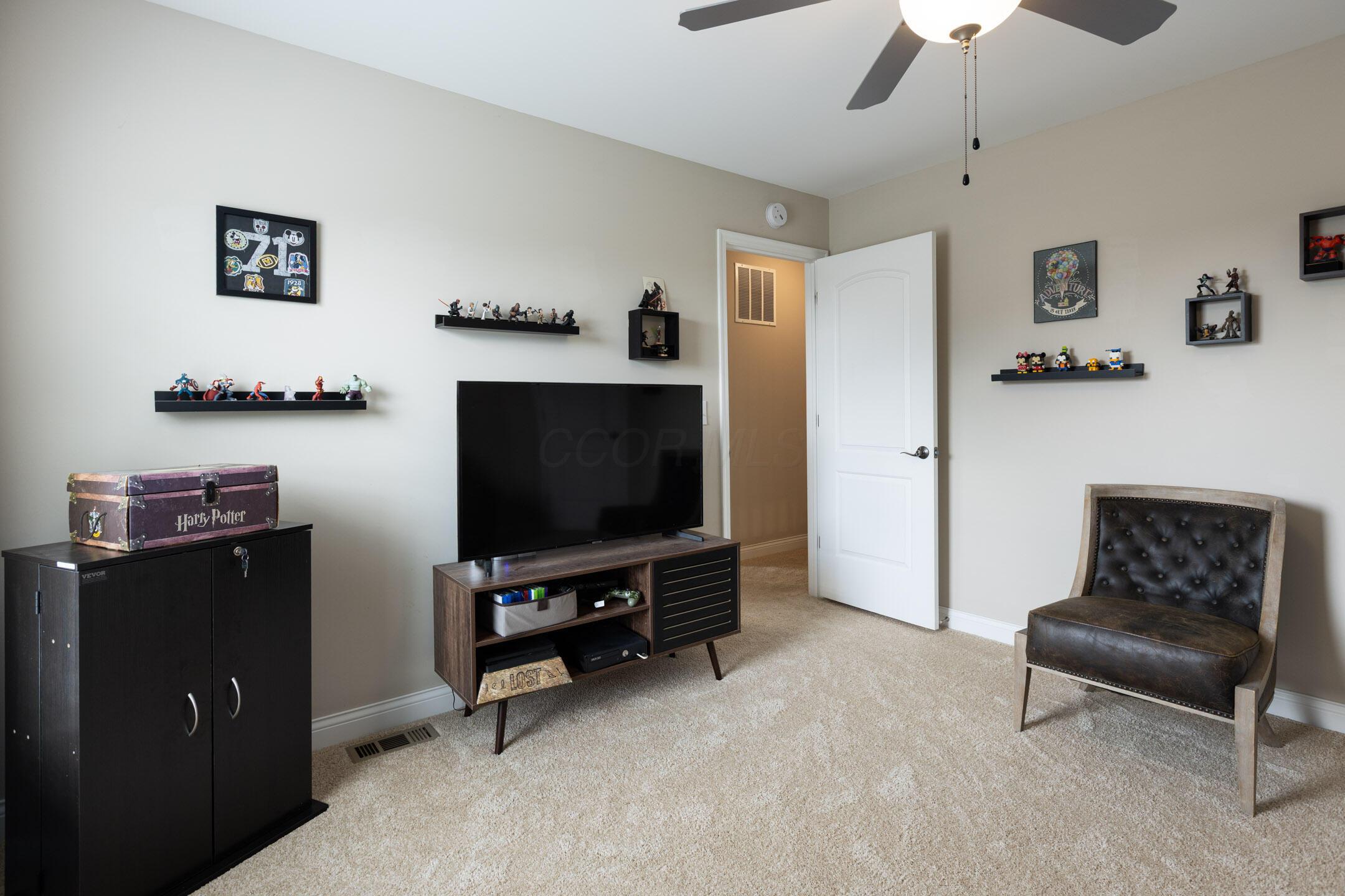 5829 Glendavon Court Property Photo 48
